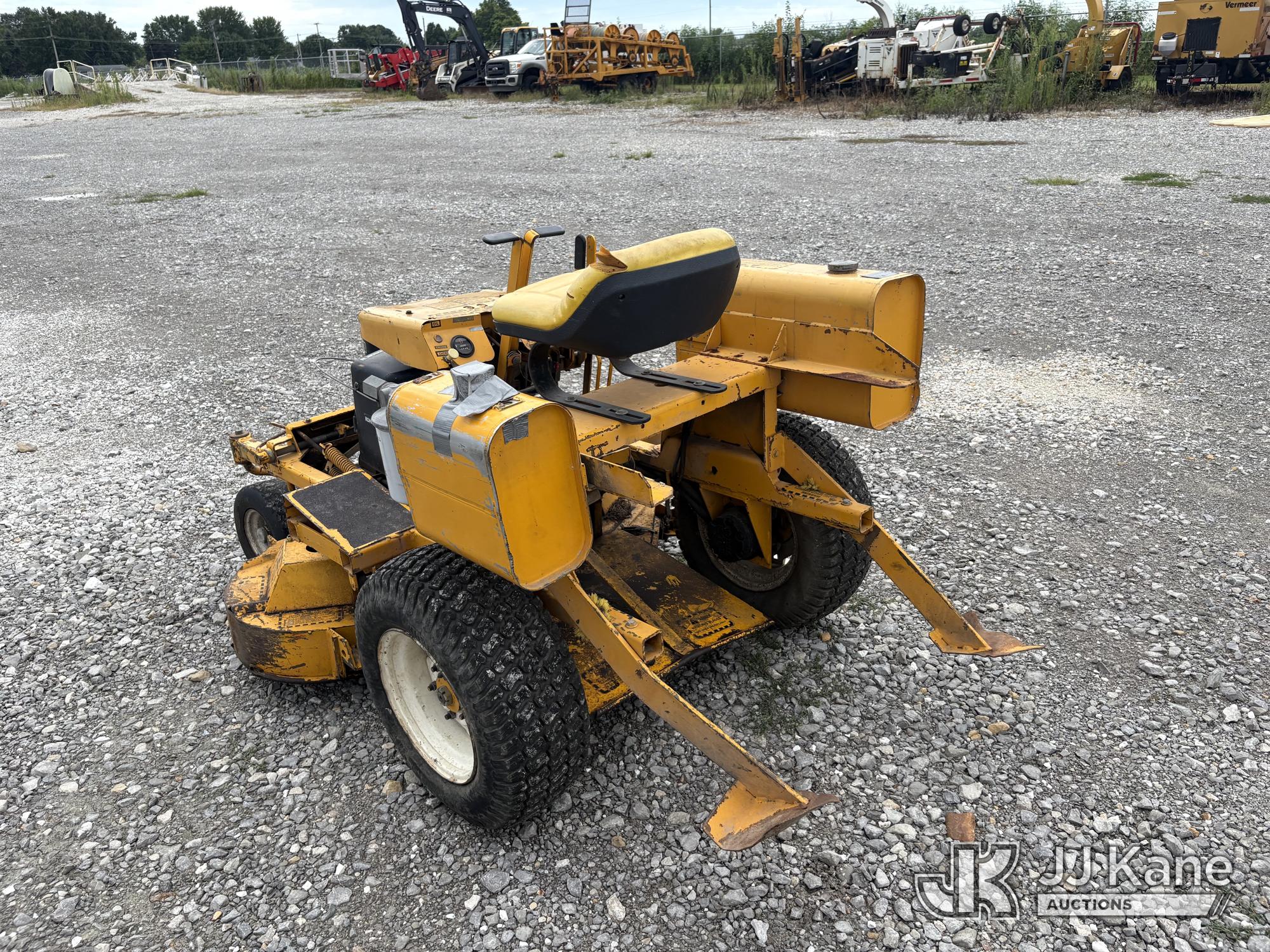 1988 Hustler 251K