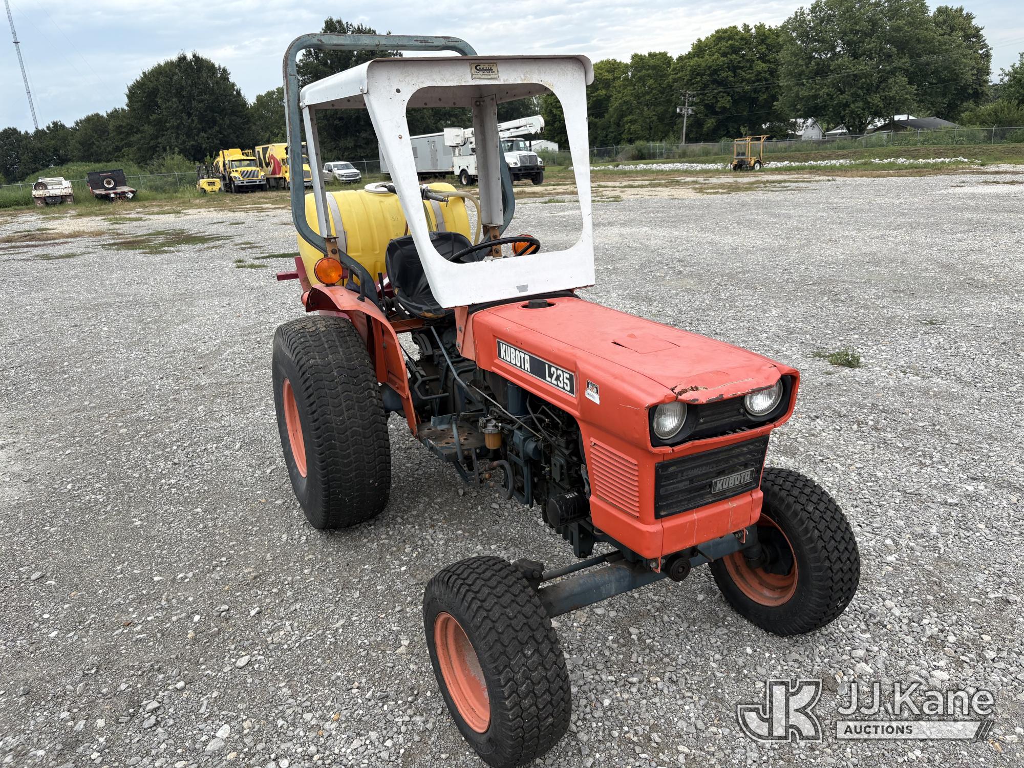 1987 Kubota L235
