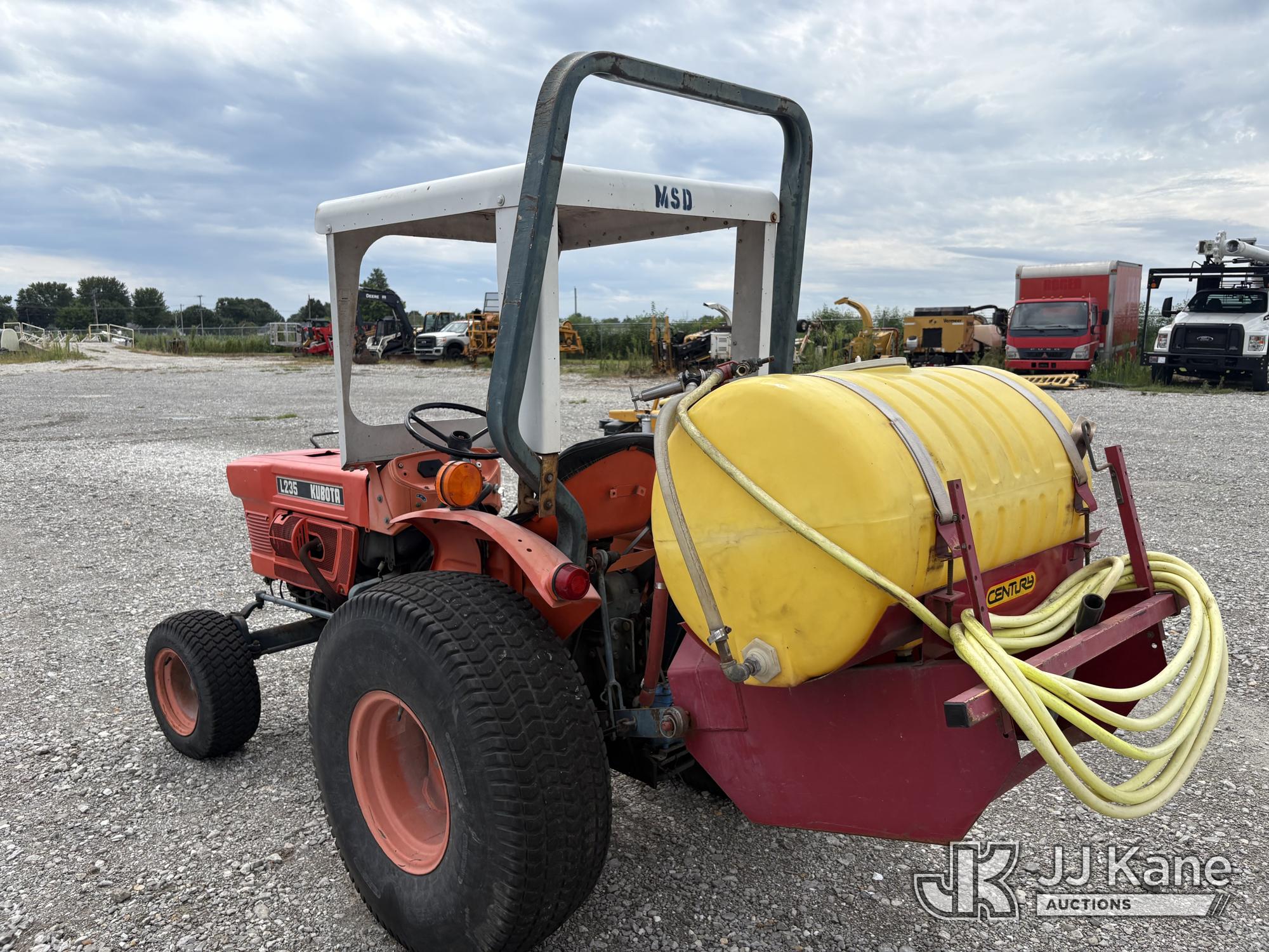 1987 Kubota L235