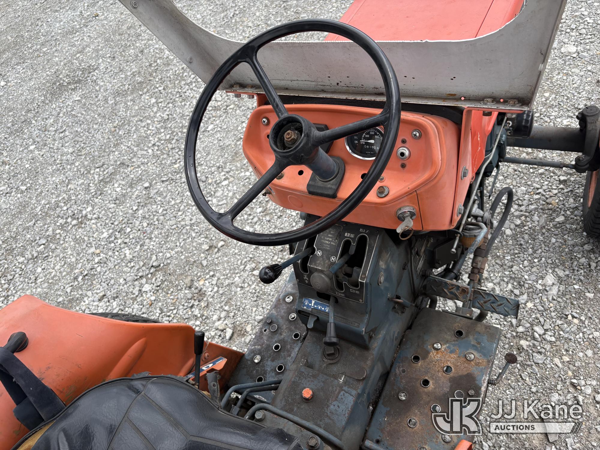 1987 Kubota L235