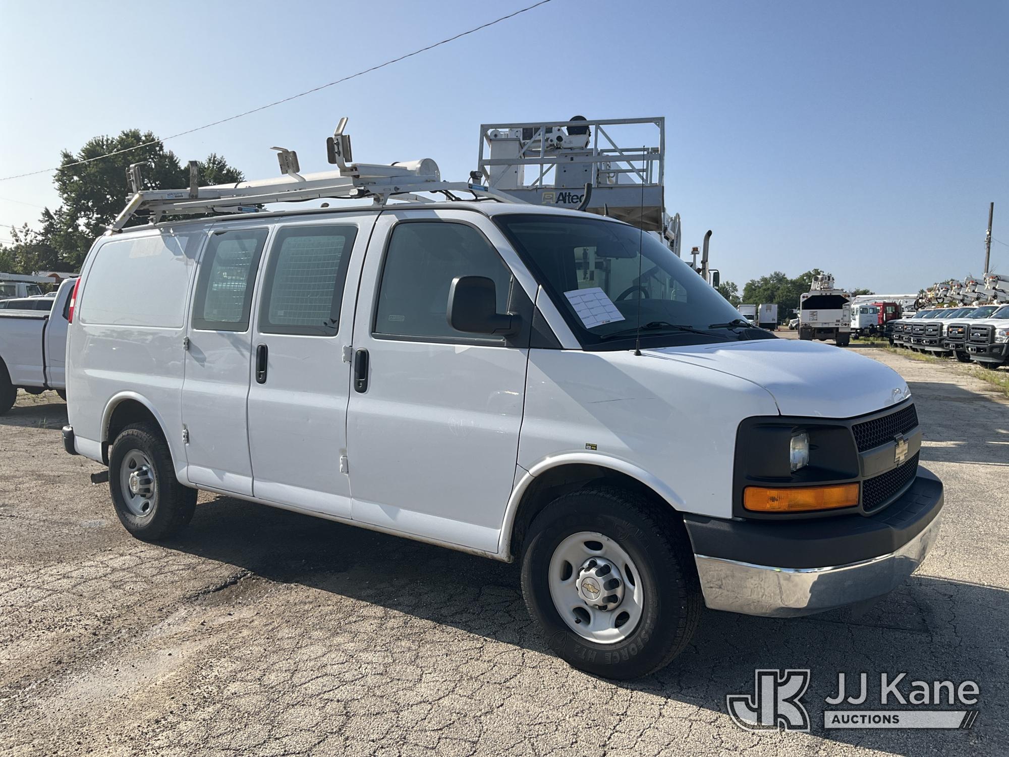 2014 Chevrolet EXPRESS 2500