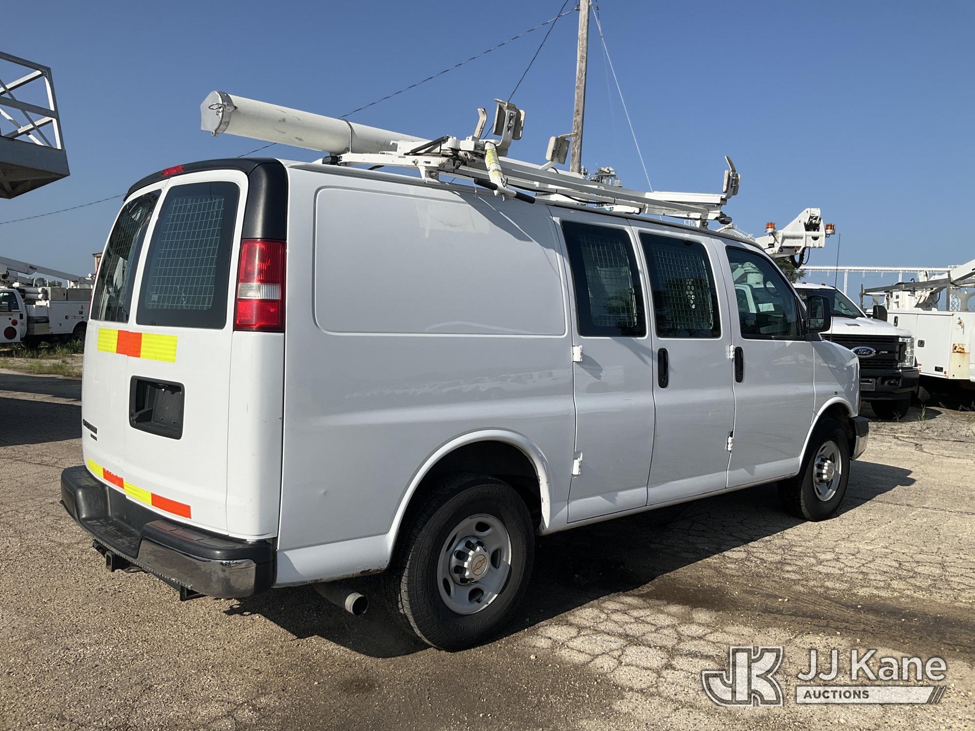 2014 Chevrolet EXPRESS 2500