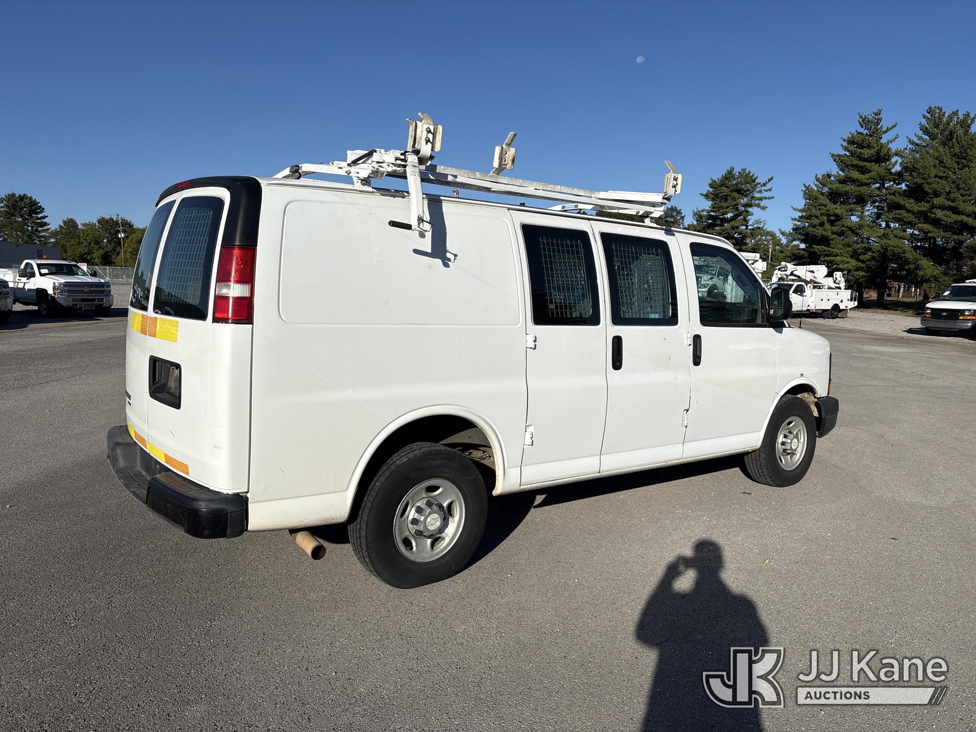 2016 Chevrolet Express G2500