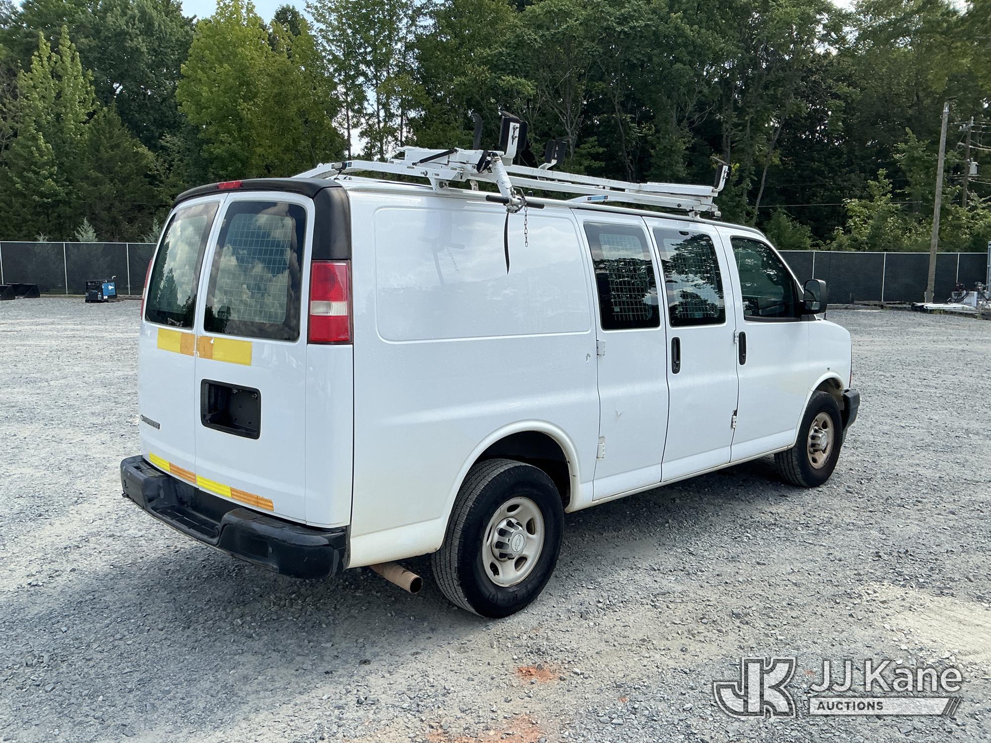2017 Chevrolet EXPRESS G2500