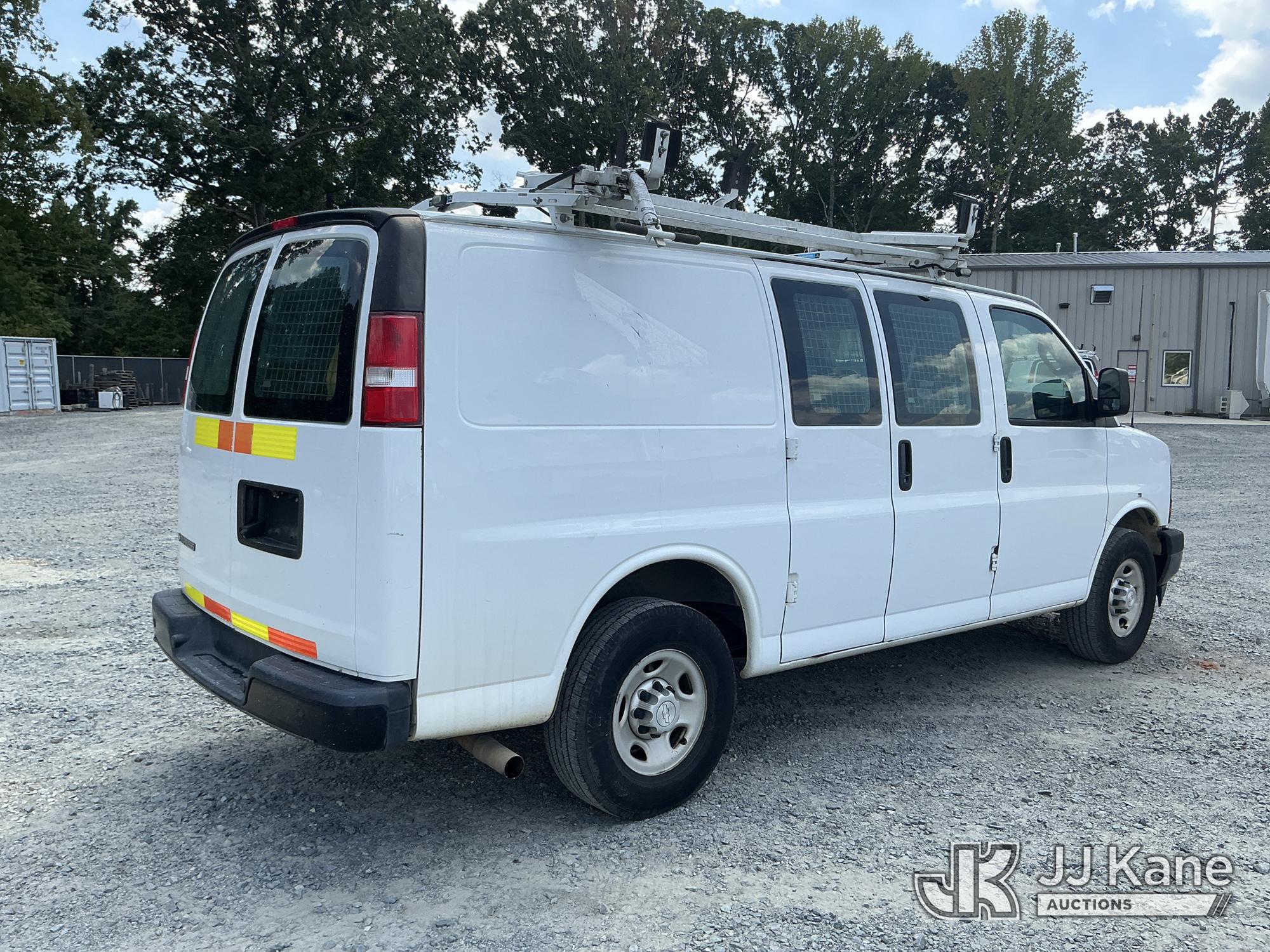 2017 Chevrolet EXPRESS G2500