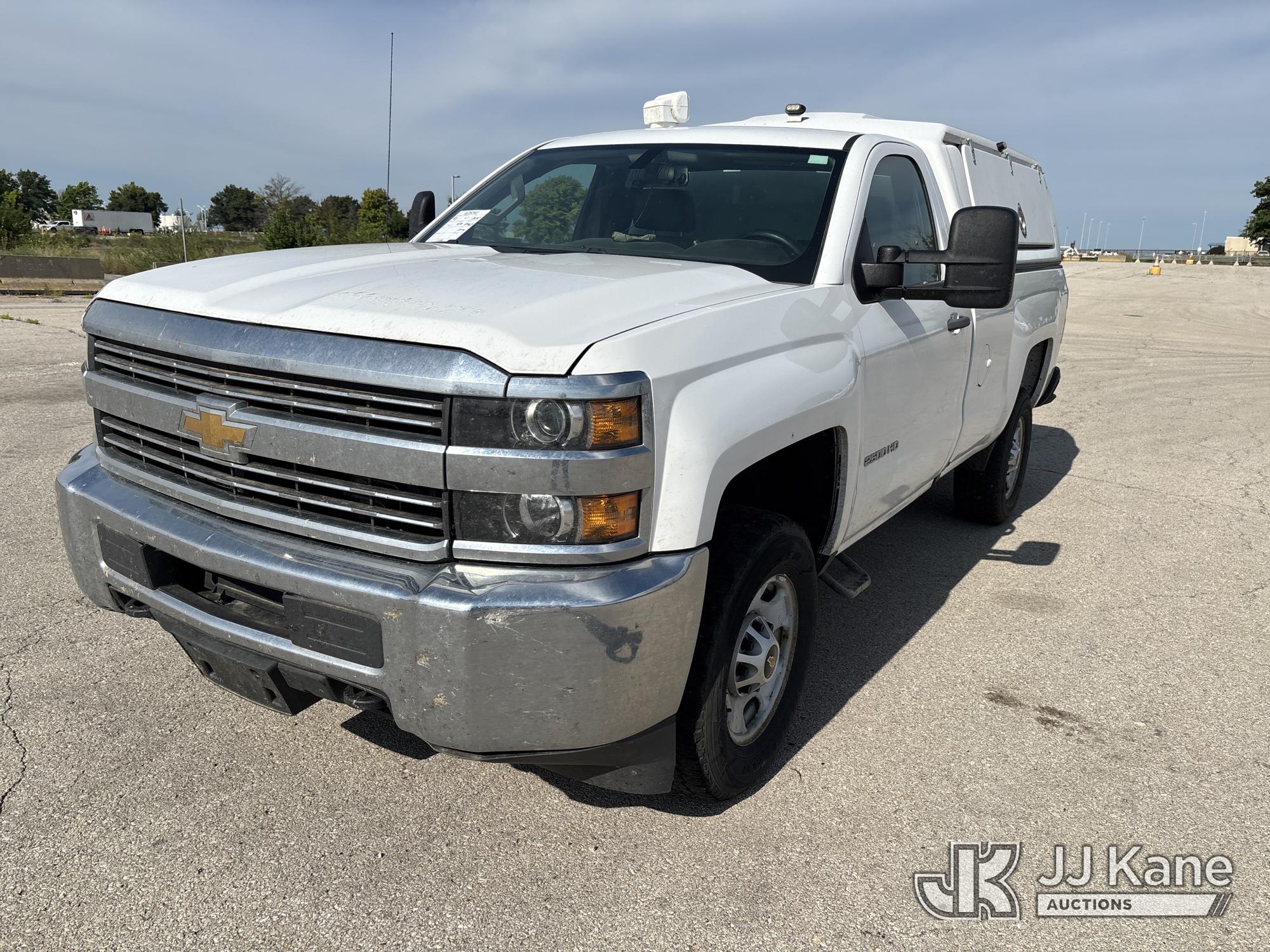 Photo of 2015 Chevrolet Silverado 2500HD 4x4
