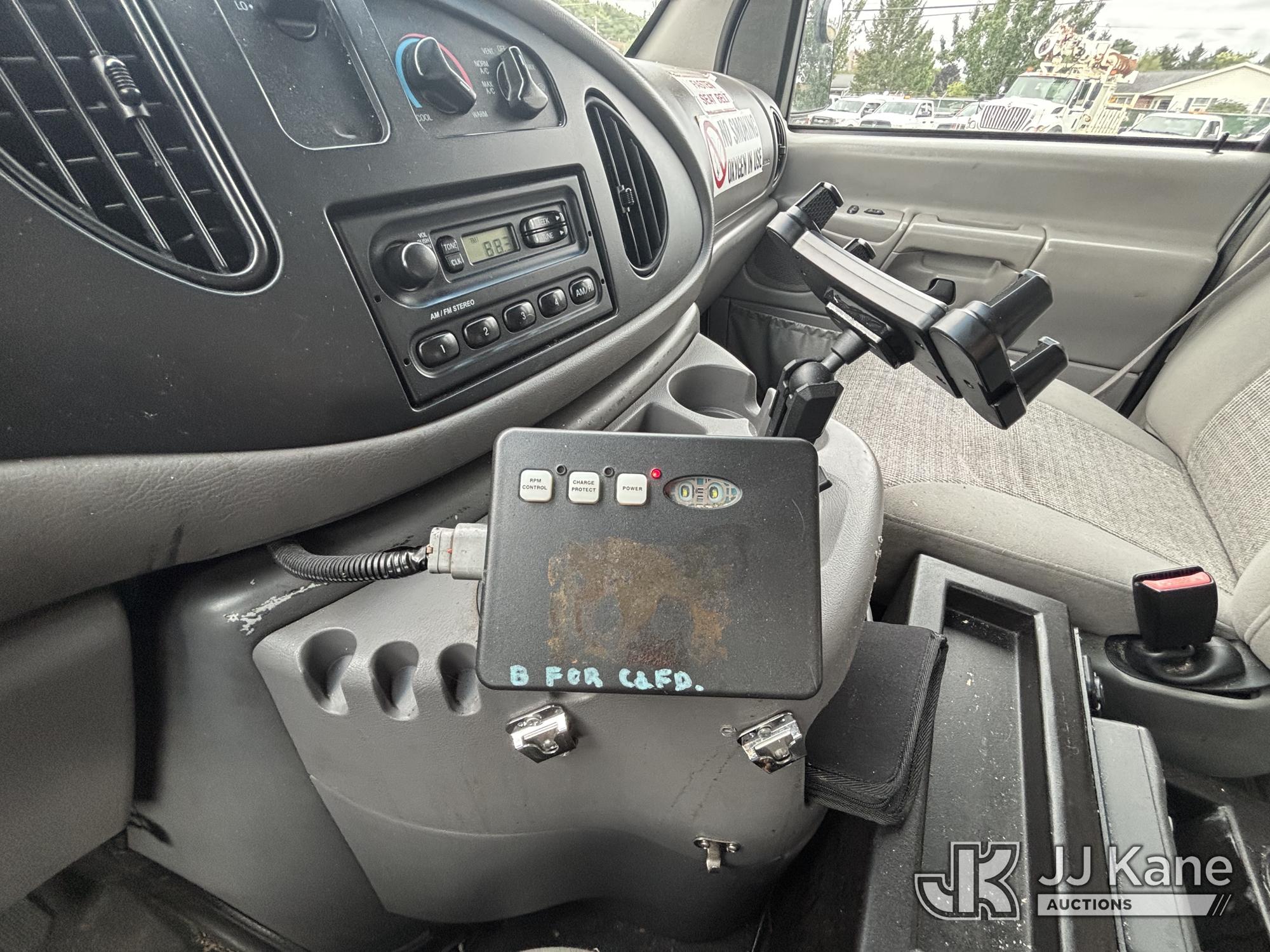 2000 Ford ECONOLINE E-350 SD