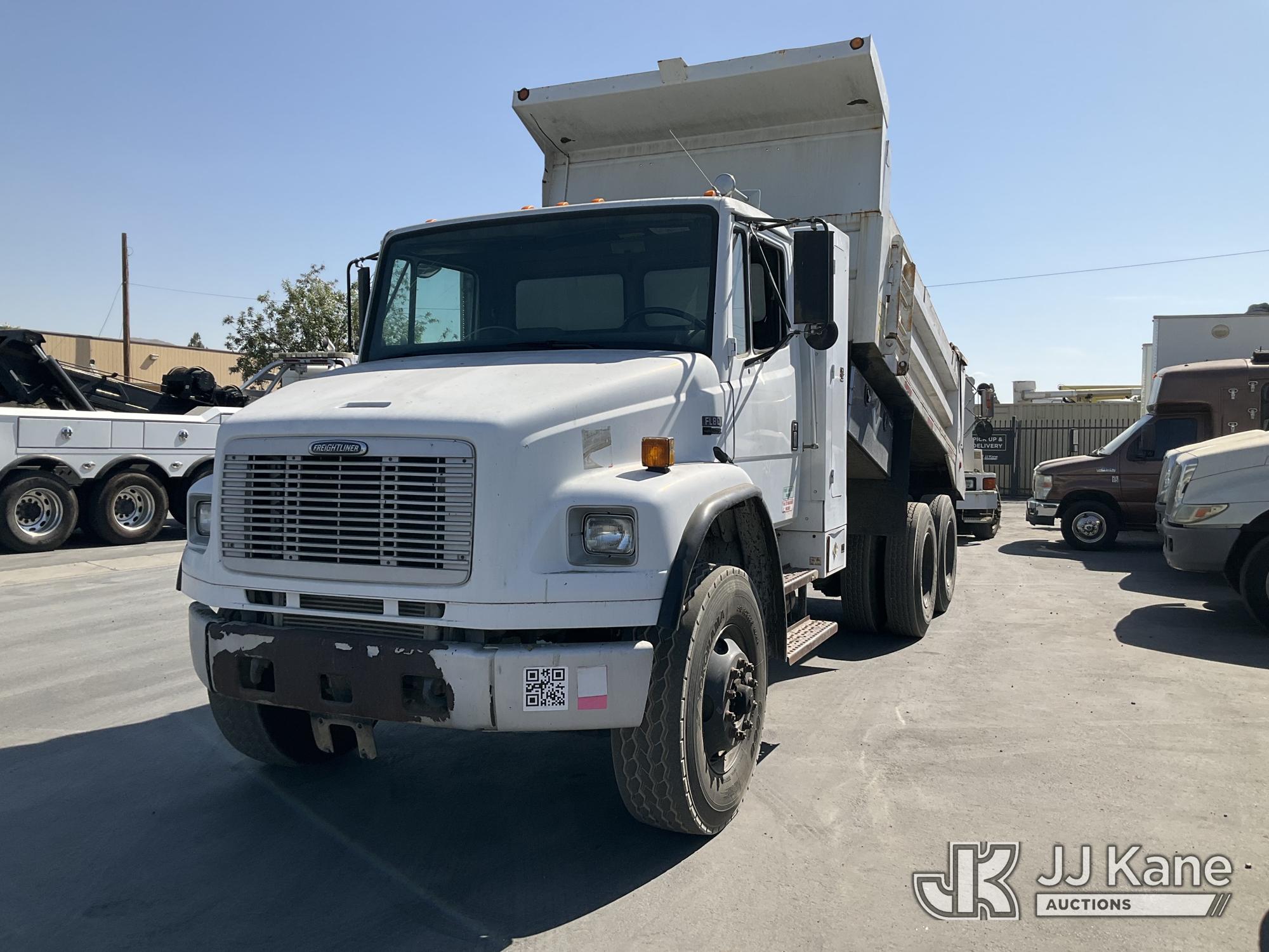 2004 Freightliner FL80 T/A Dump Truck