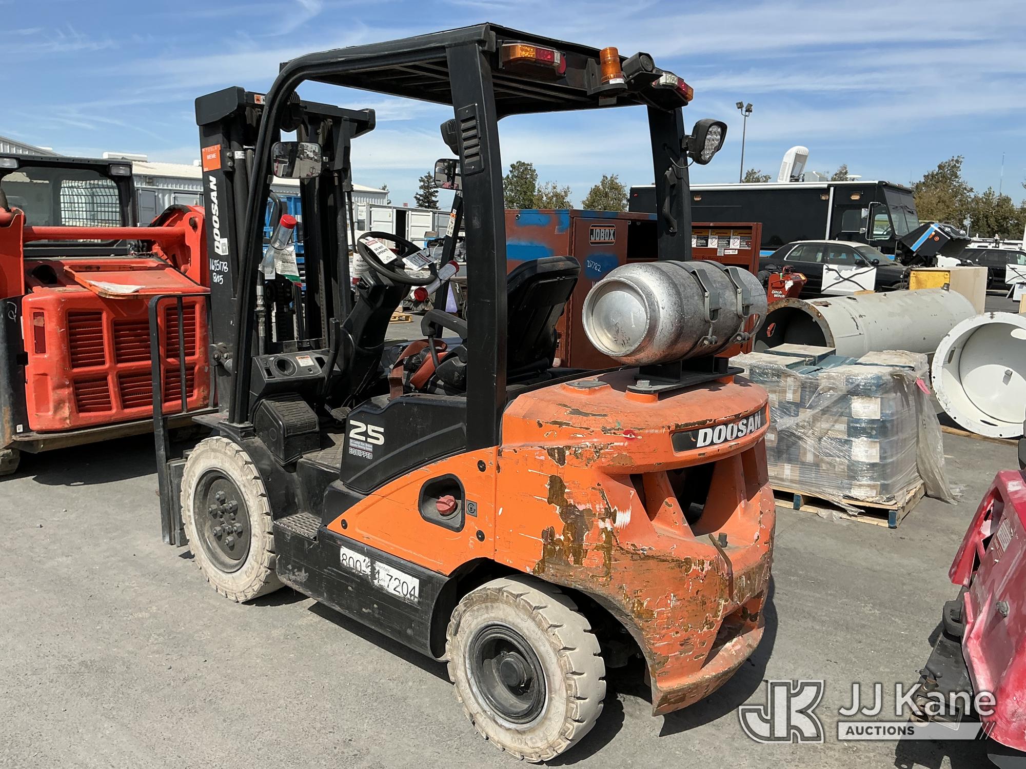 0 Doosan G25P-7