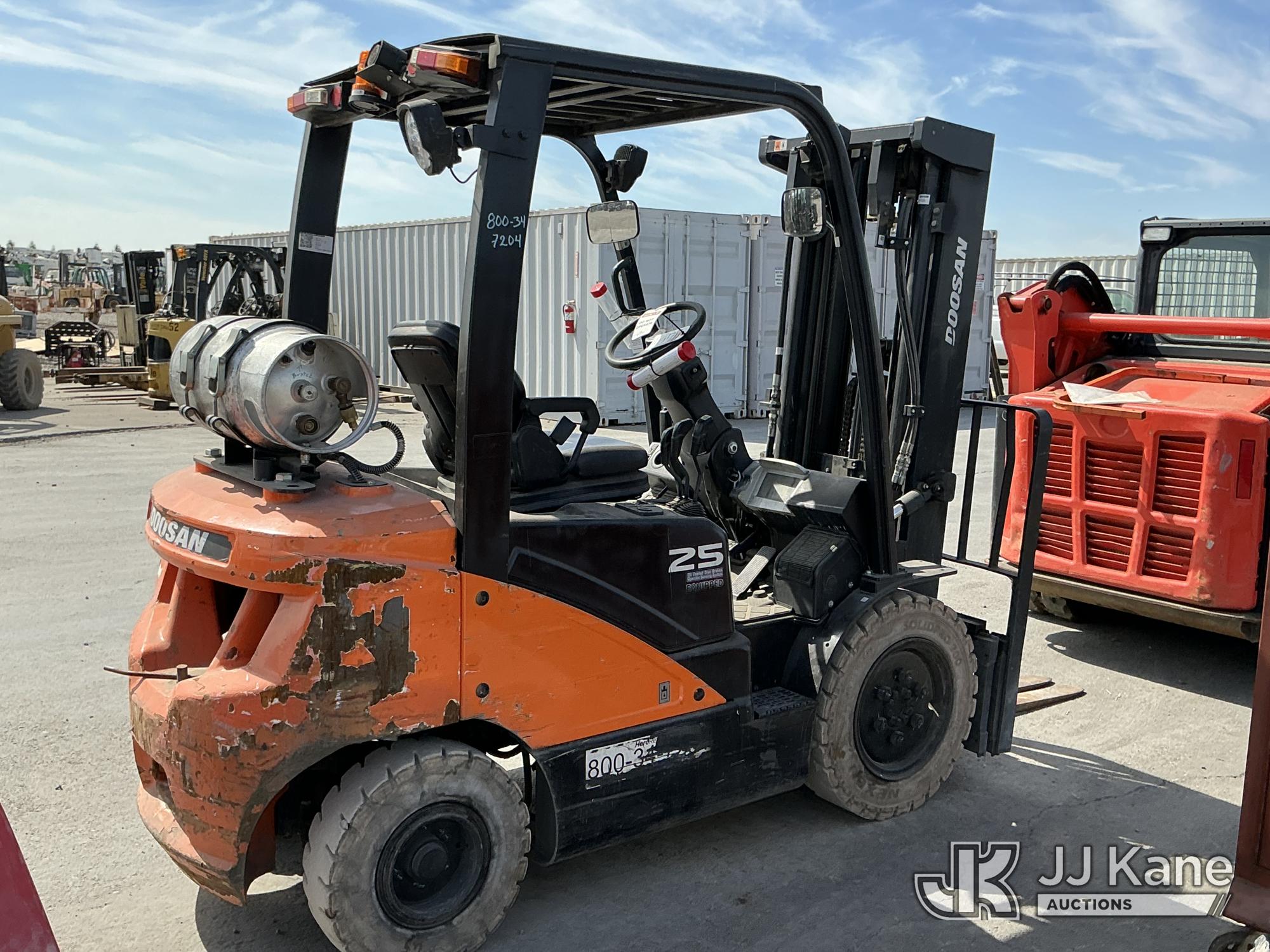 0 Doosan G25P-7