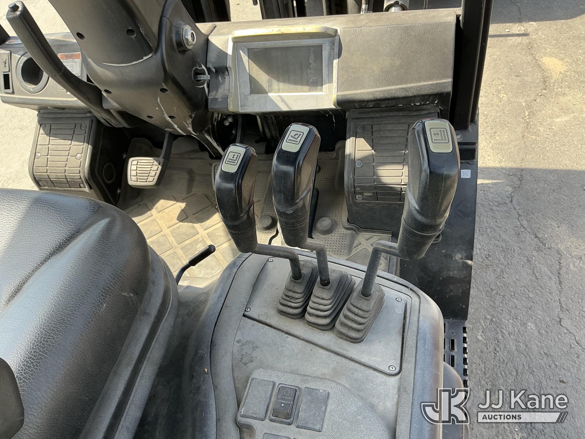 0 Doosan G25P-7