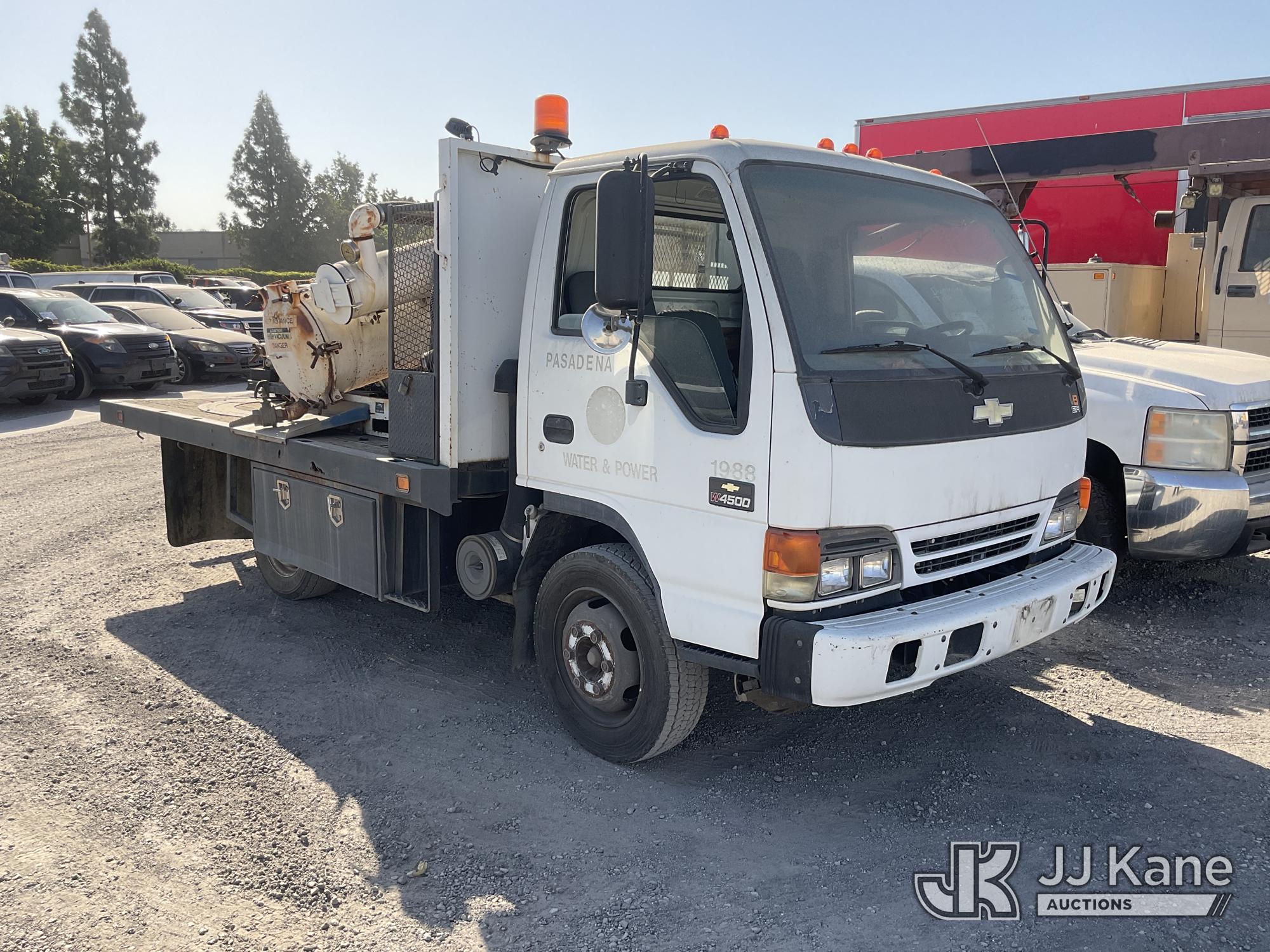 2005 Chevrolet W45042