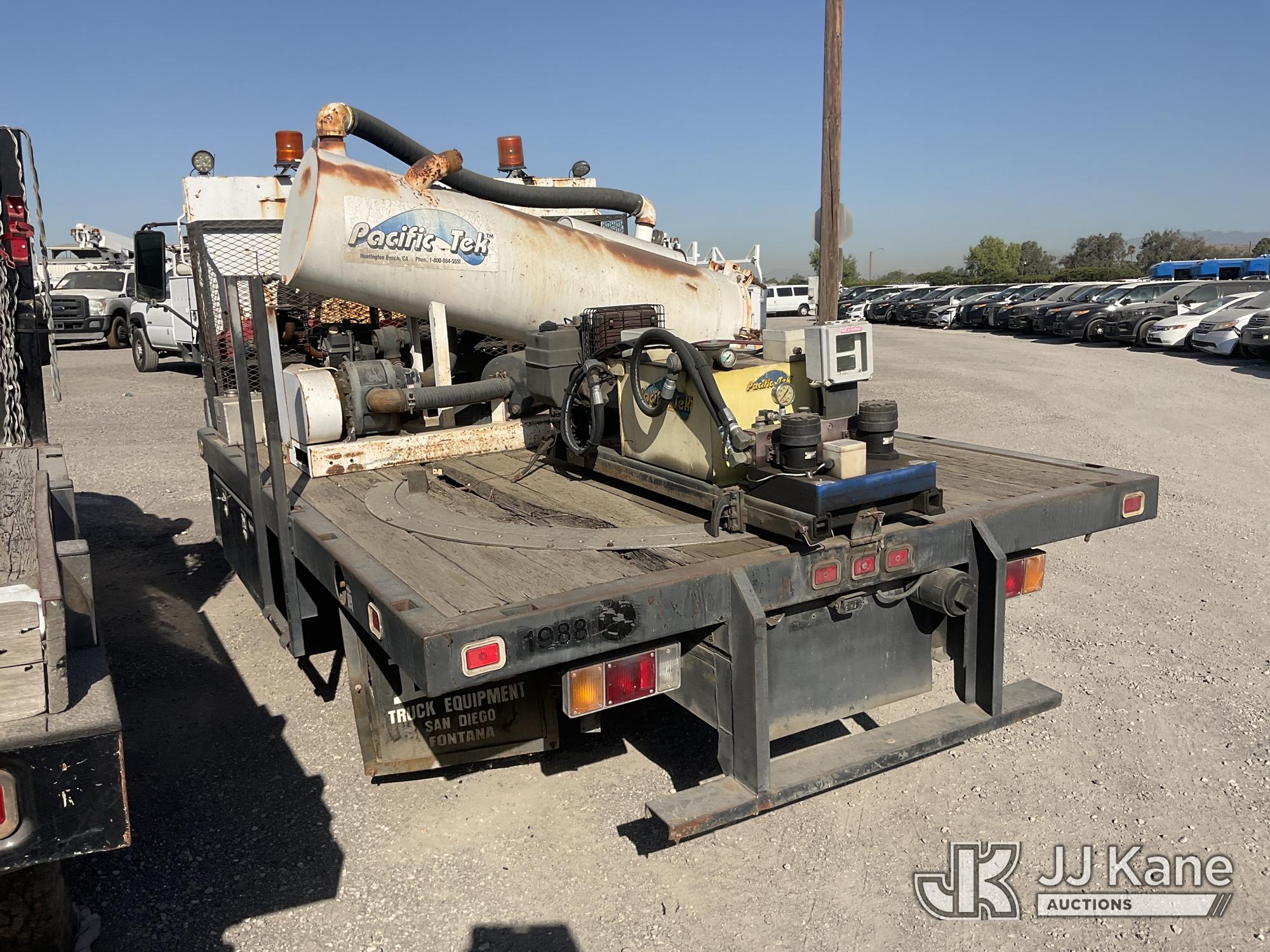 2005 Chevrolet W45042