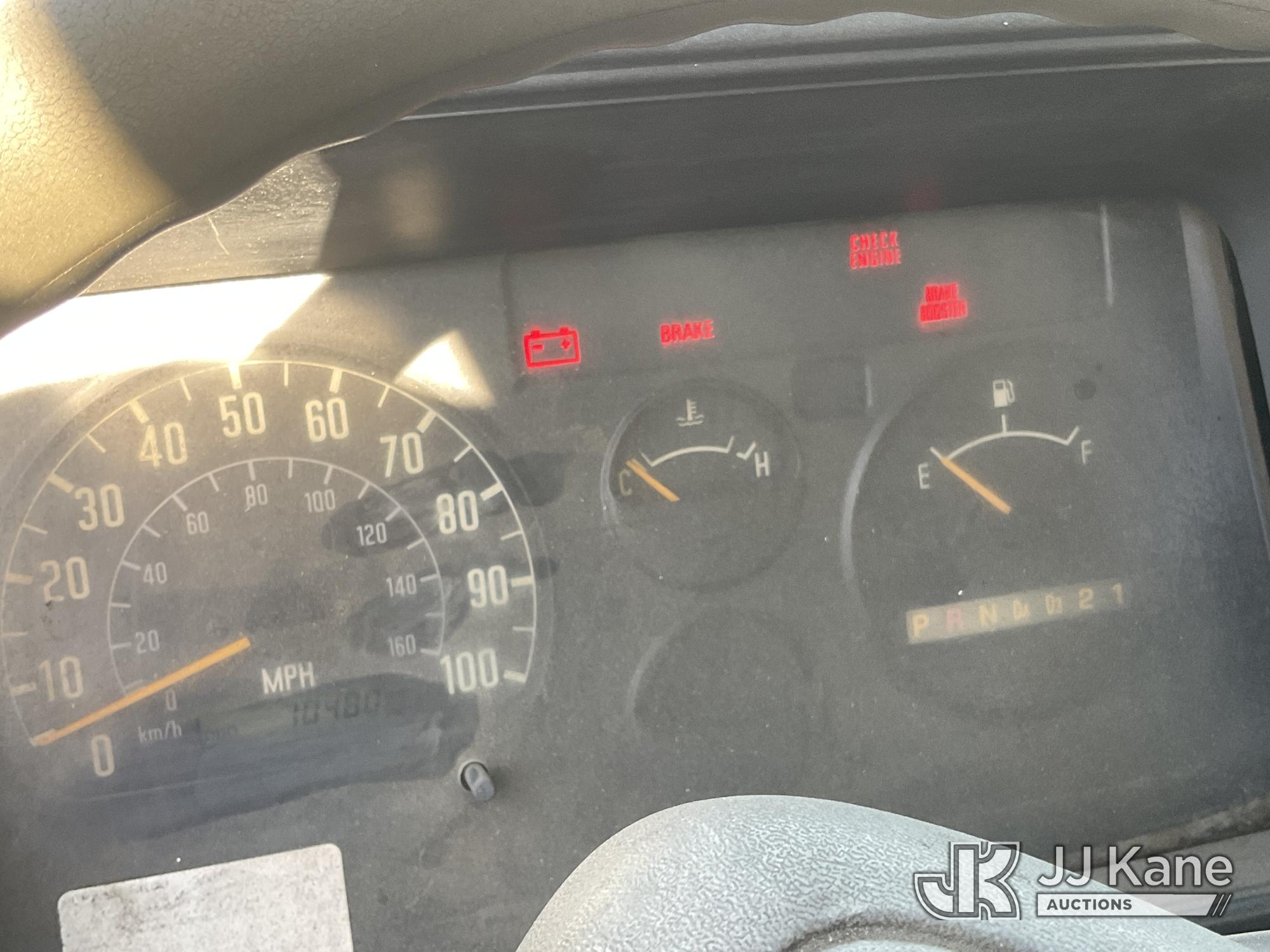2005 Chevrolet W45042