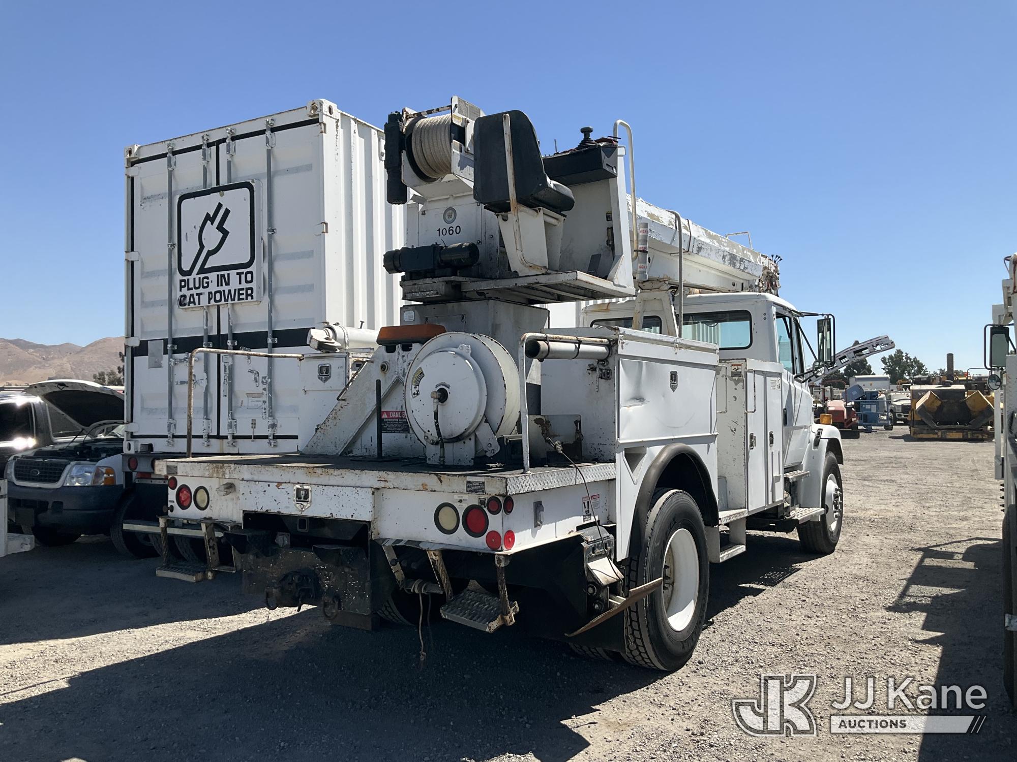 1998 Freightliner FL80