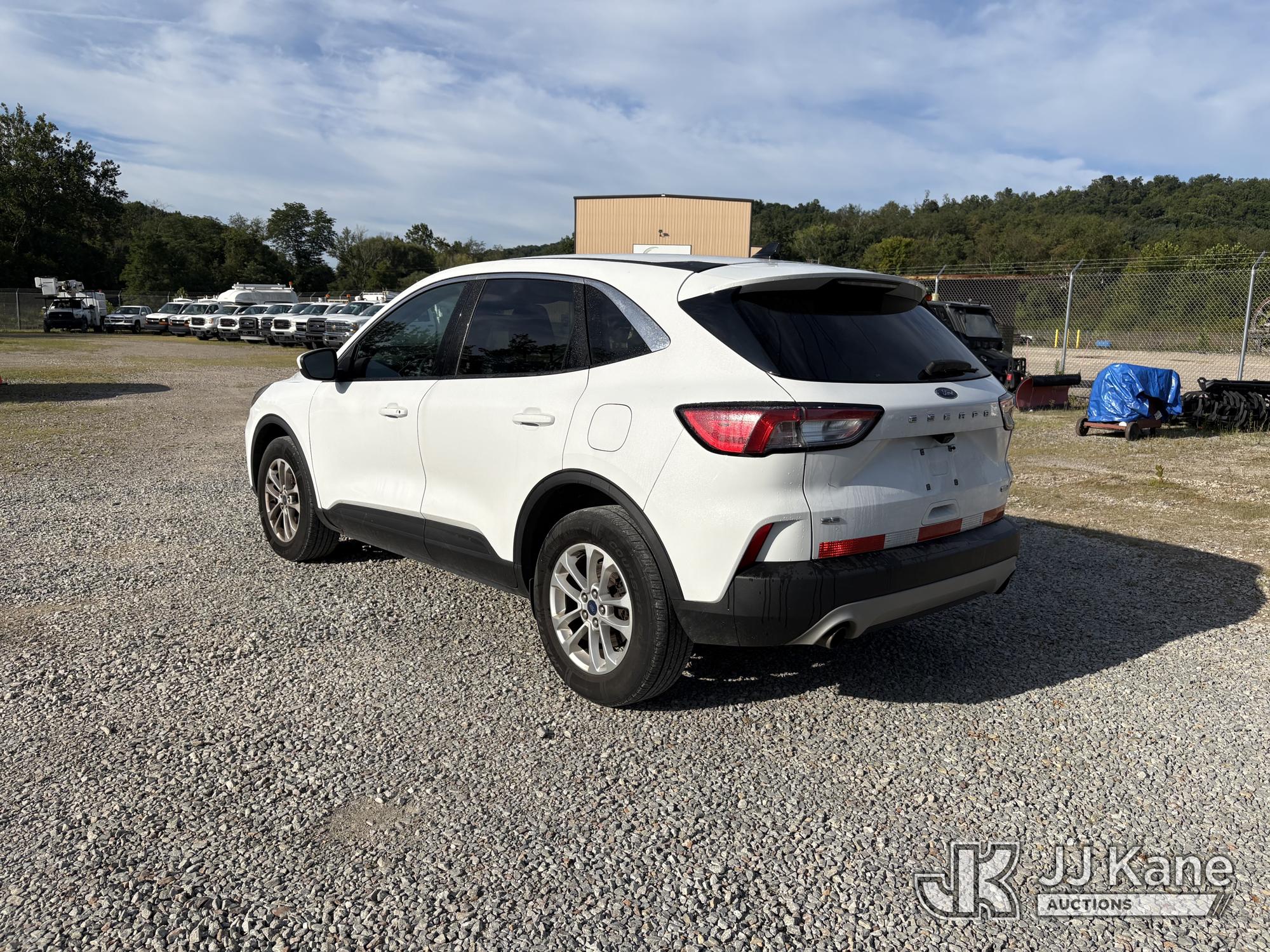 2020 Ford ESCAPE SE 4WD
