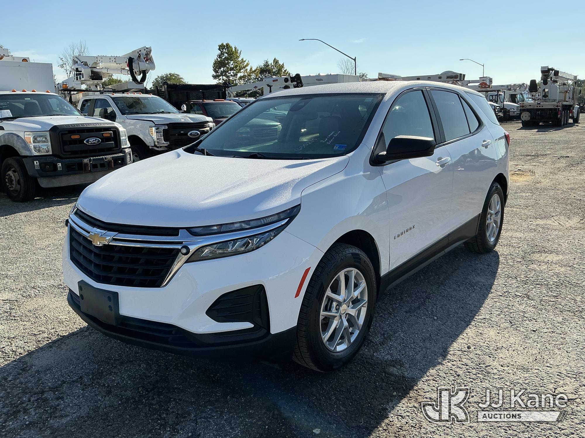 Photo of 2023 Chevrolet Equinox AWD