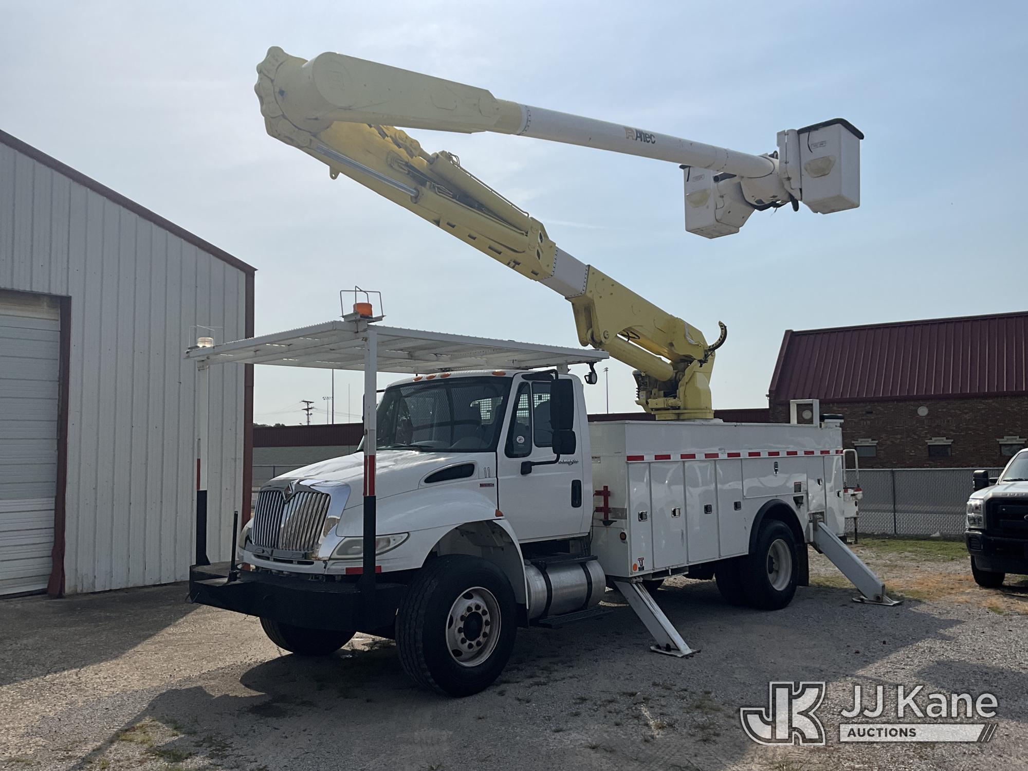 2010 International 4400