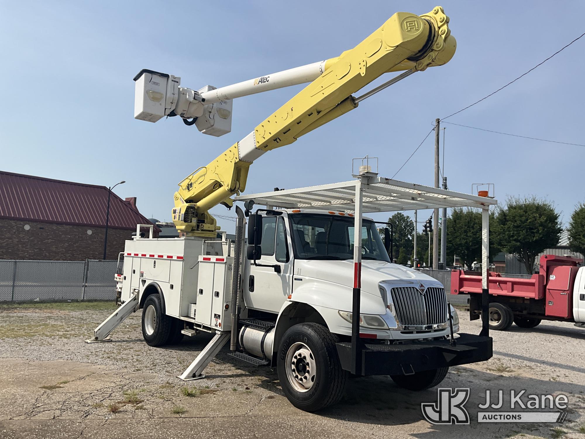 2010 International 4400
