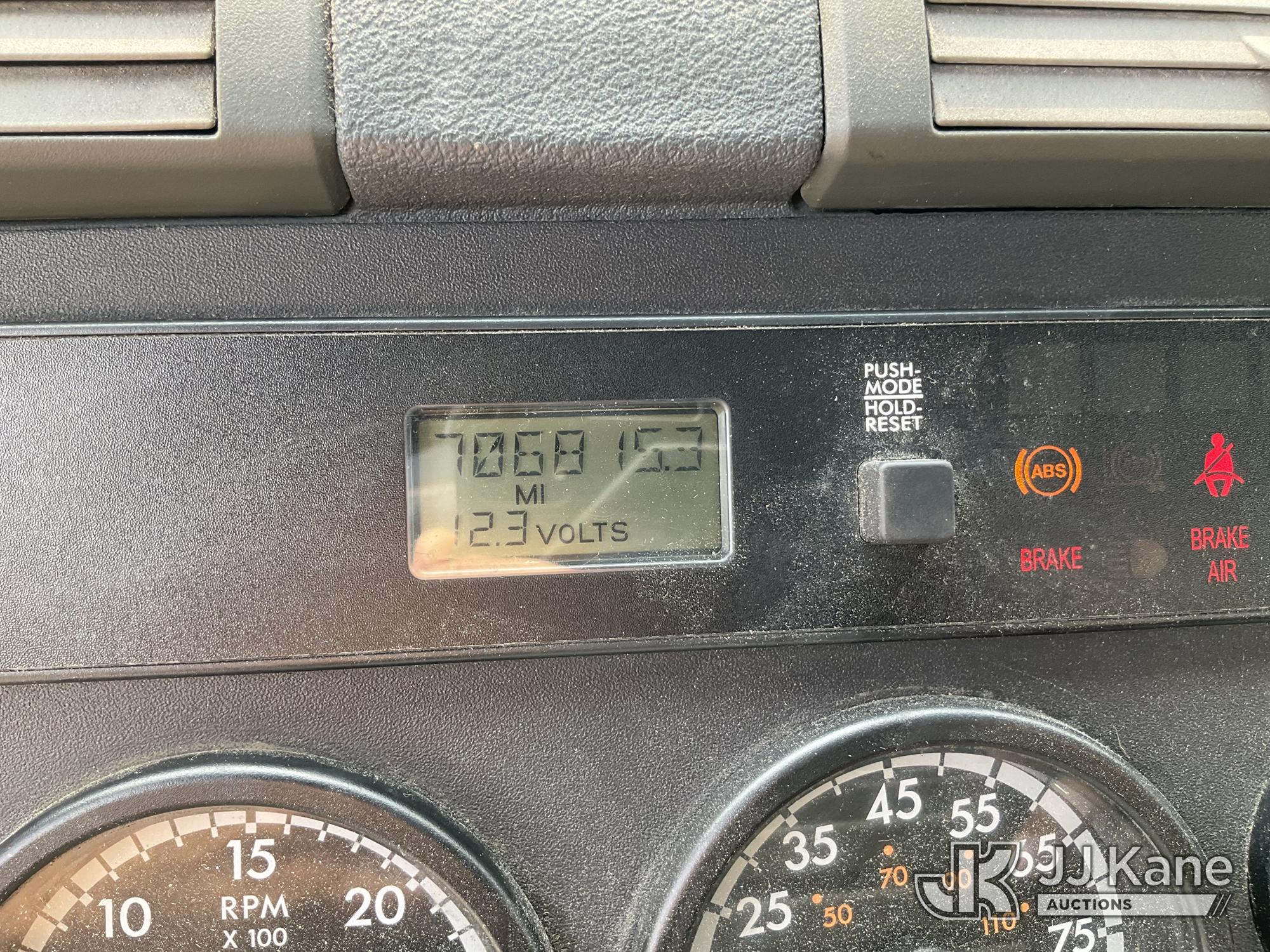 2012 Freightliner Cascadia 125