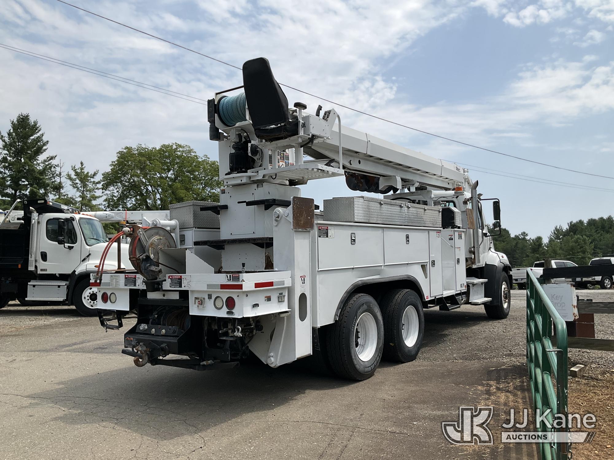 2018 Freightliner 114SD