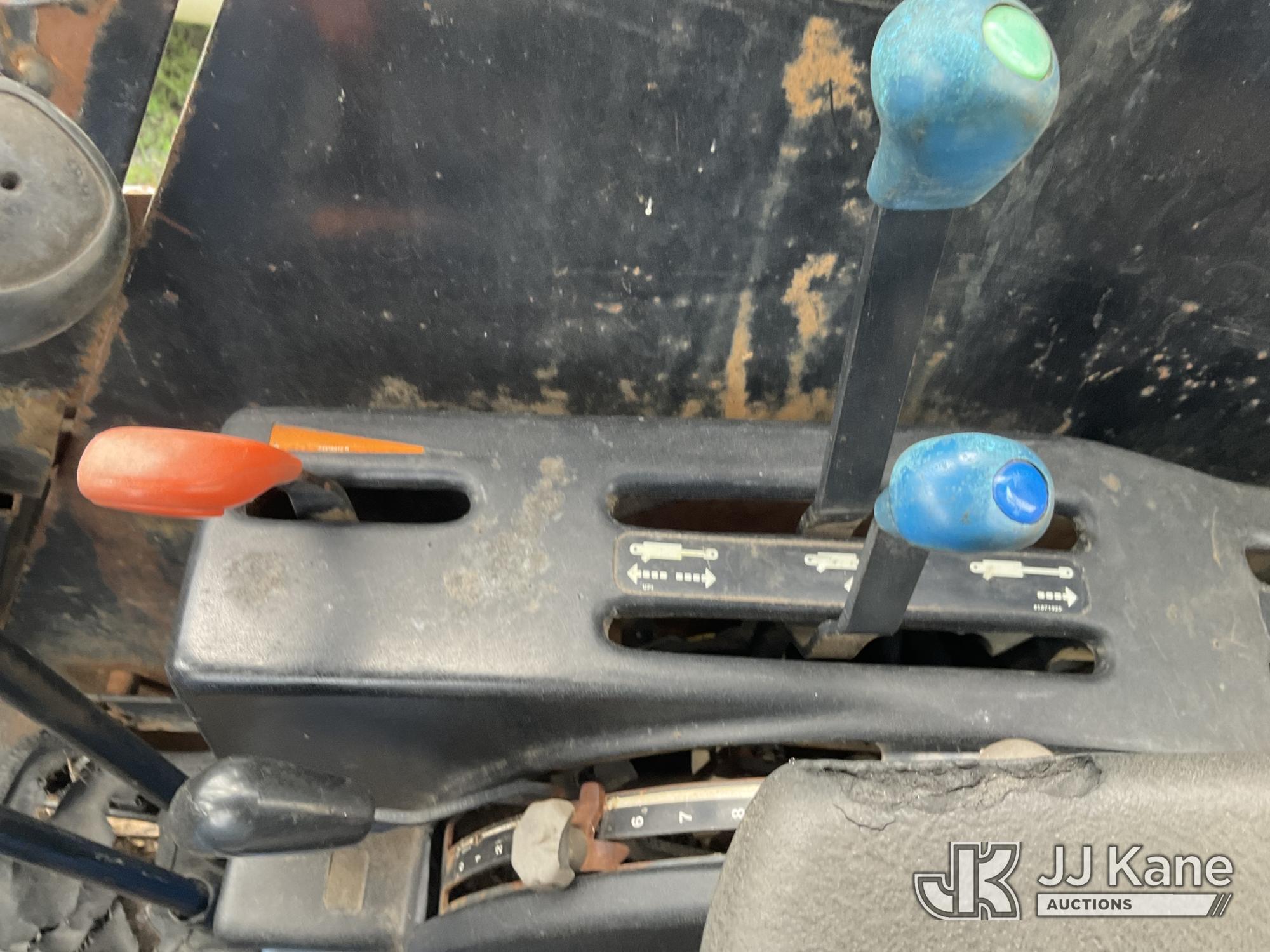 2010 New Holland TS6030