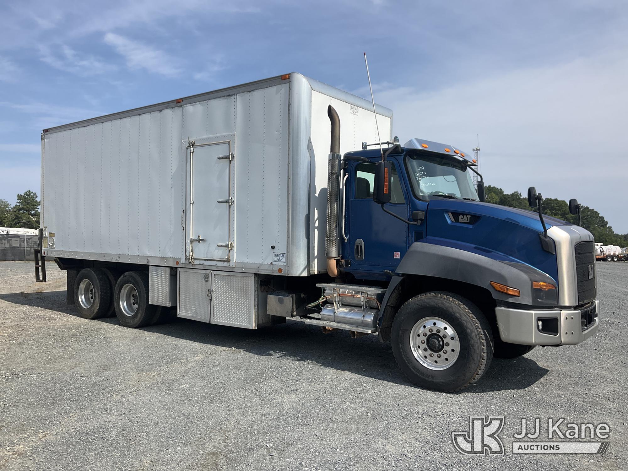 2012 International 660S 6X4