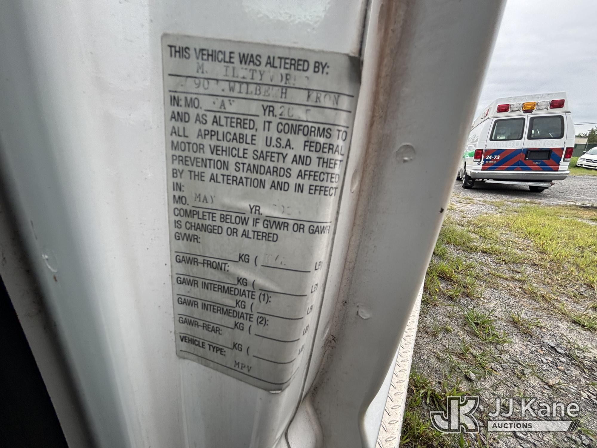 2005 Ford Econoline E-350 SD