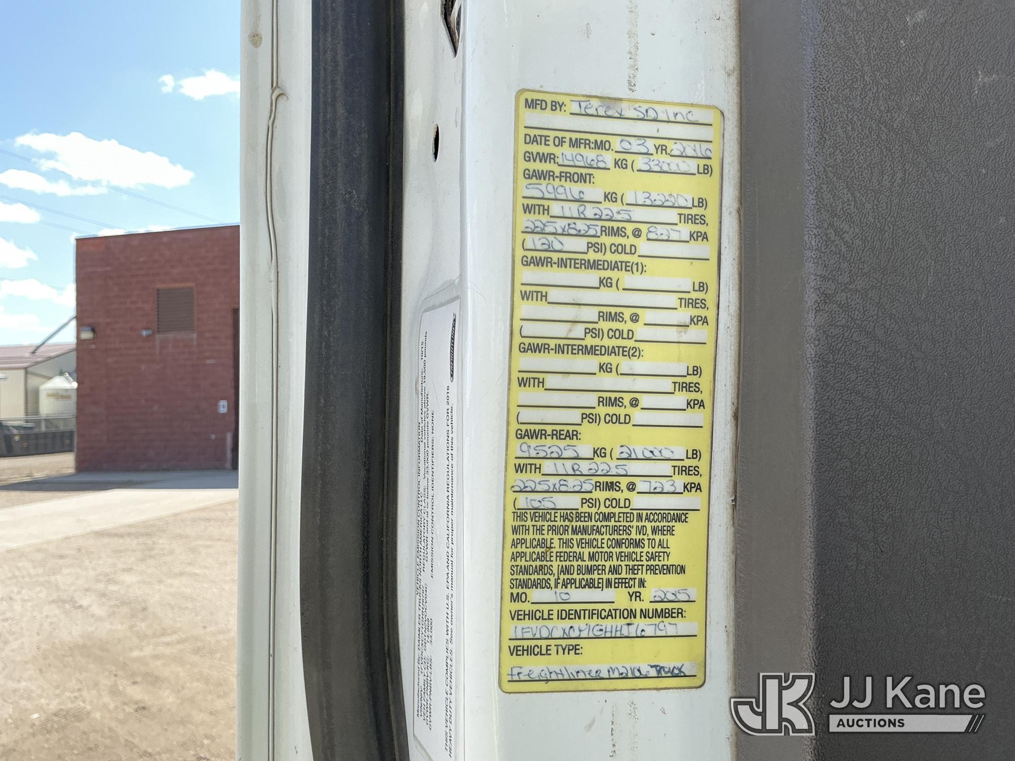 2016 Freightliner M2 106