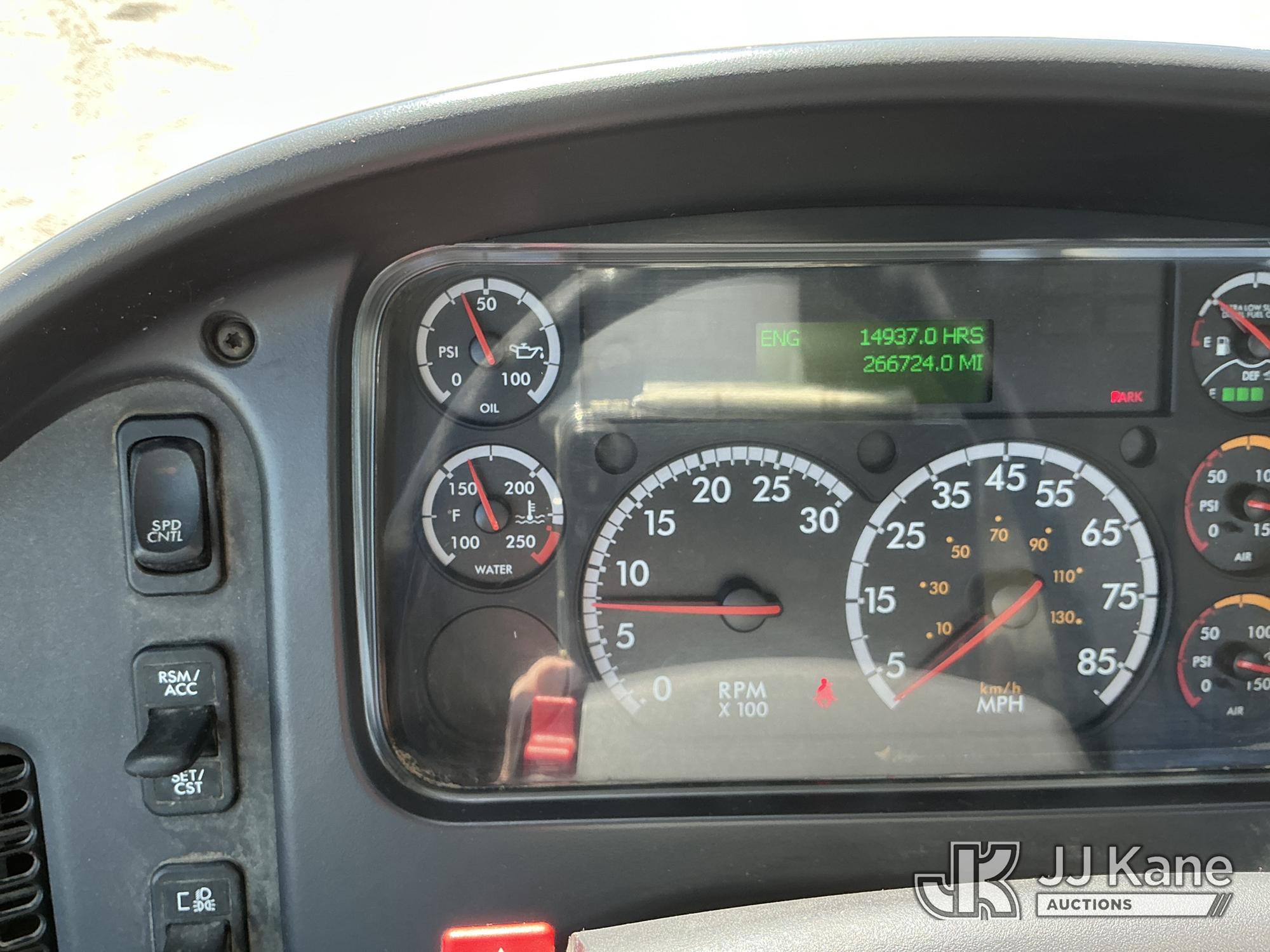 2016 Freightliner M2 106