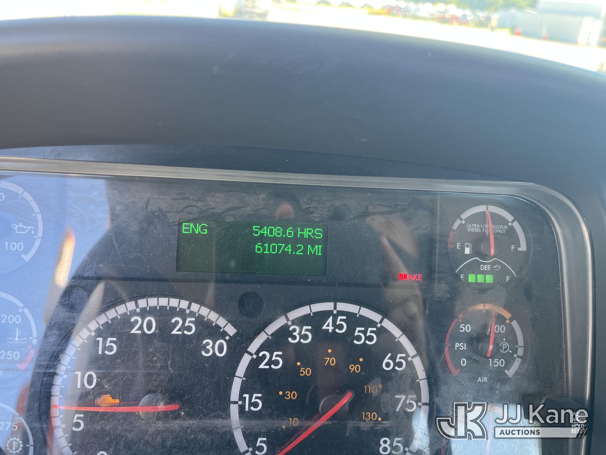 2018 Freightliner M2