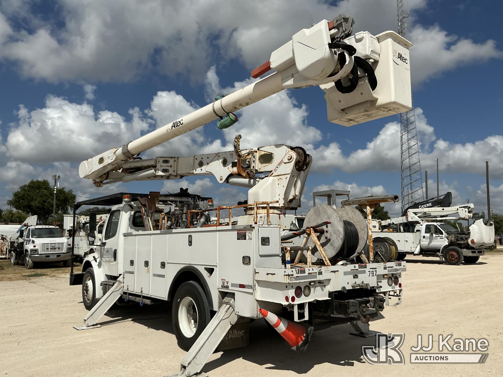 2017 Freightliner M2 106