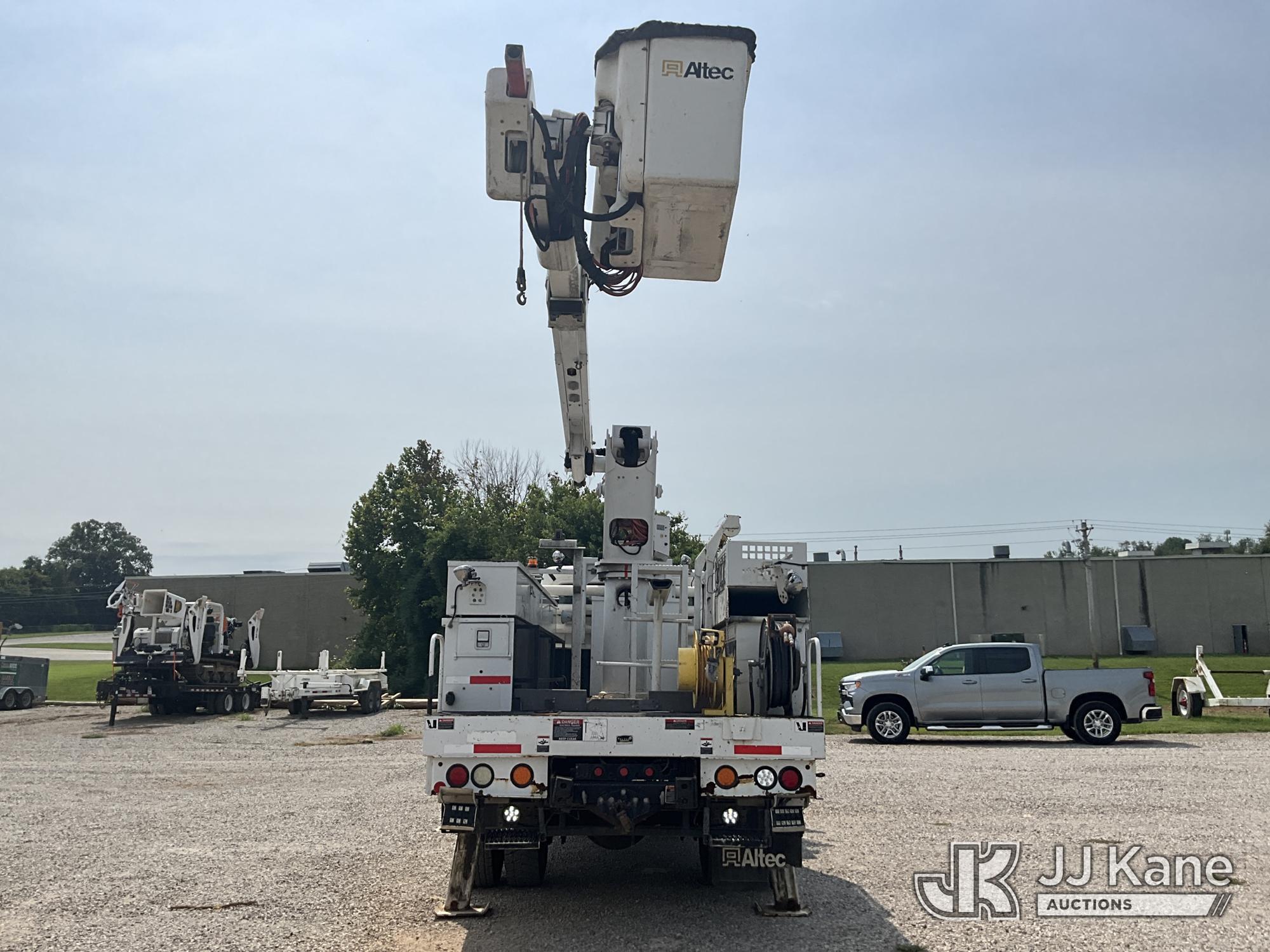2016 Freightliner M2 106