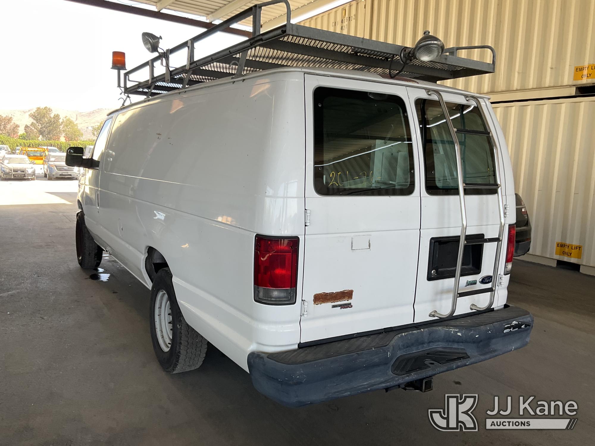 2014 Ford ECONOLINE E-350 SD