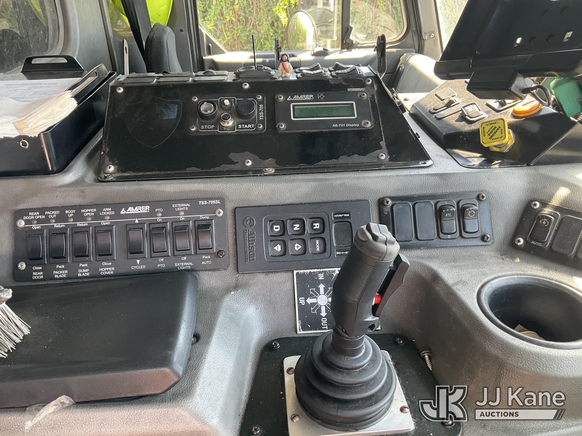 2018 Peterbilt 520