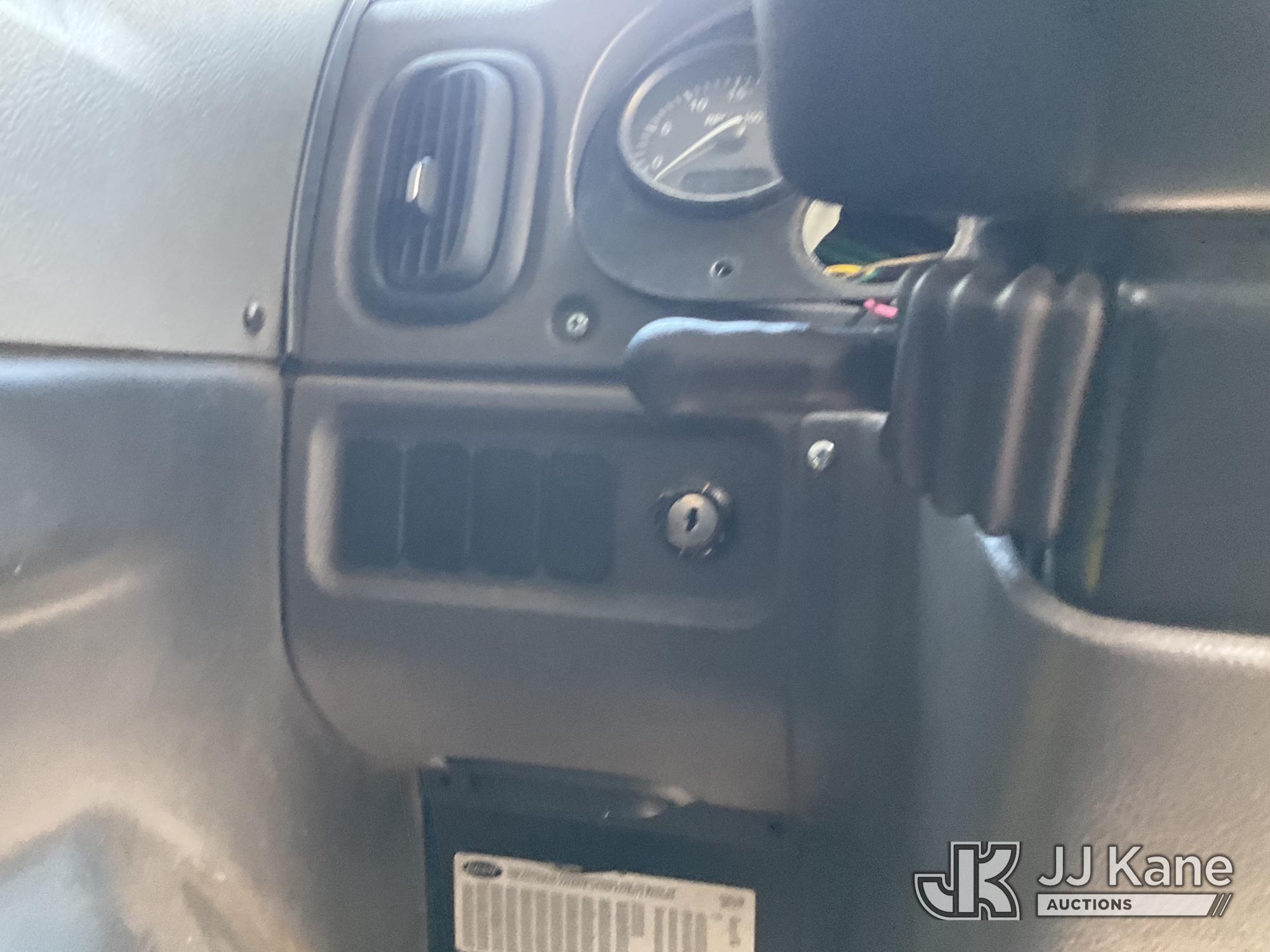 2019 Peterbilt 520