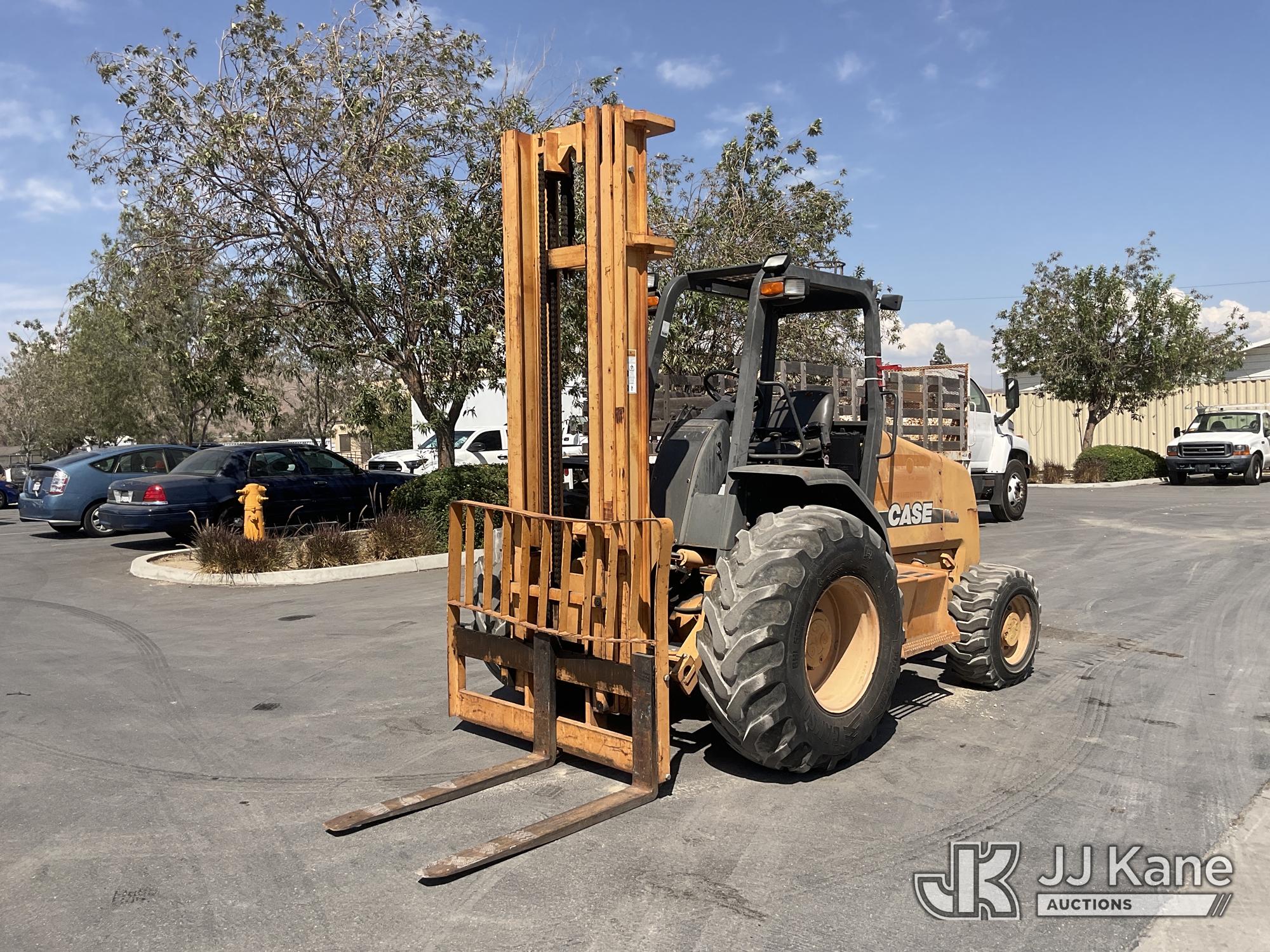 2005 Case 588G Rubber Tired Forklift