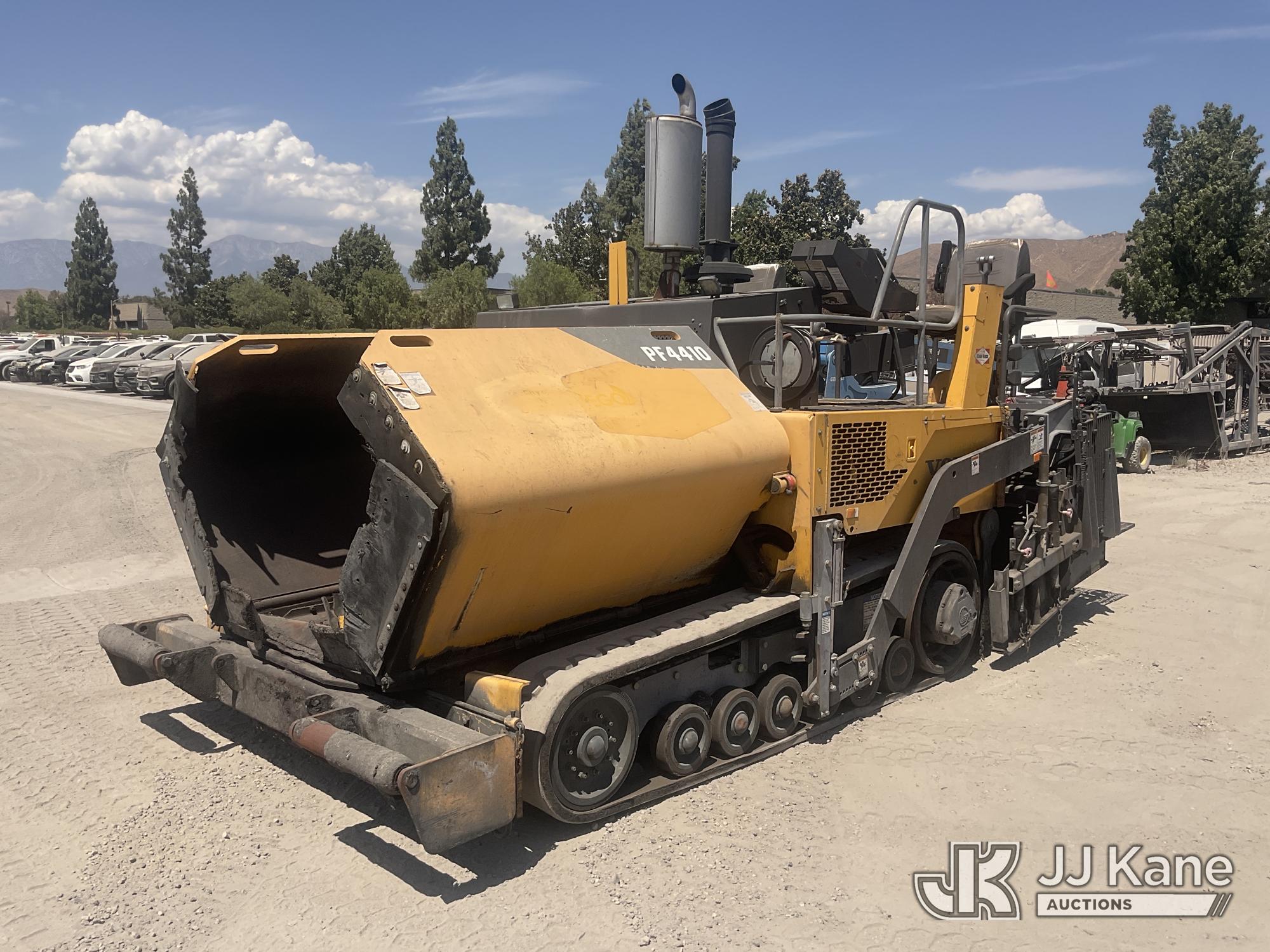 2016 Volvo PF4410 Asphalt Paver