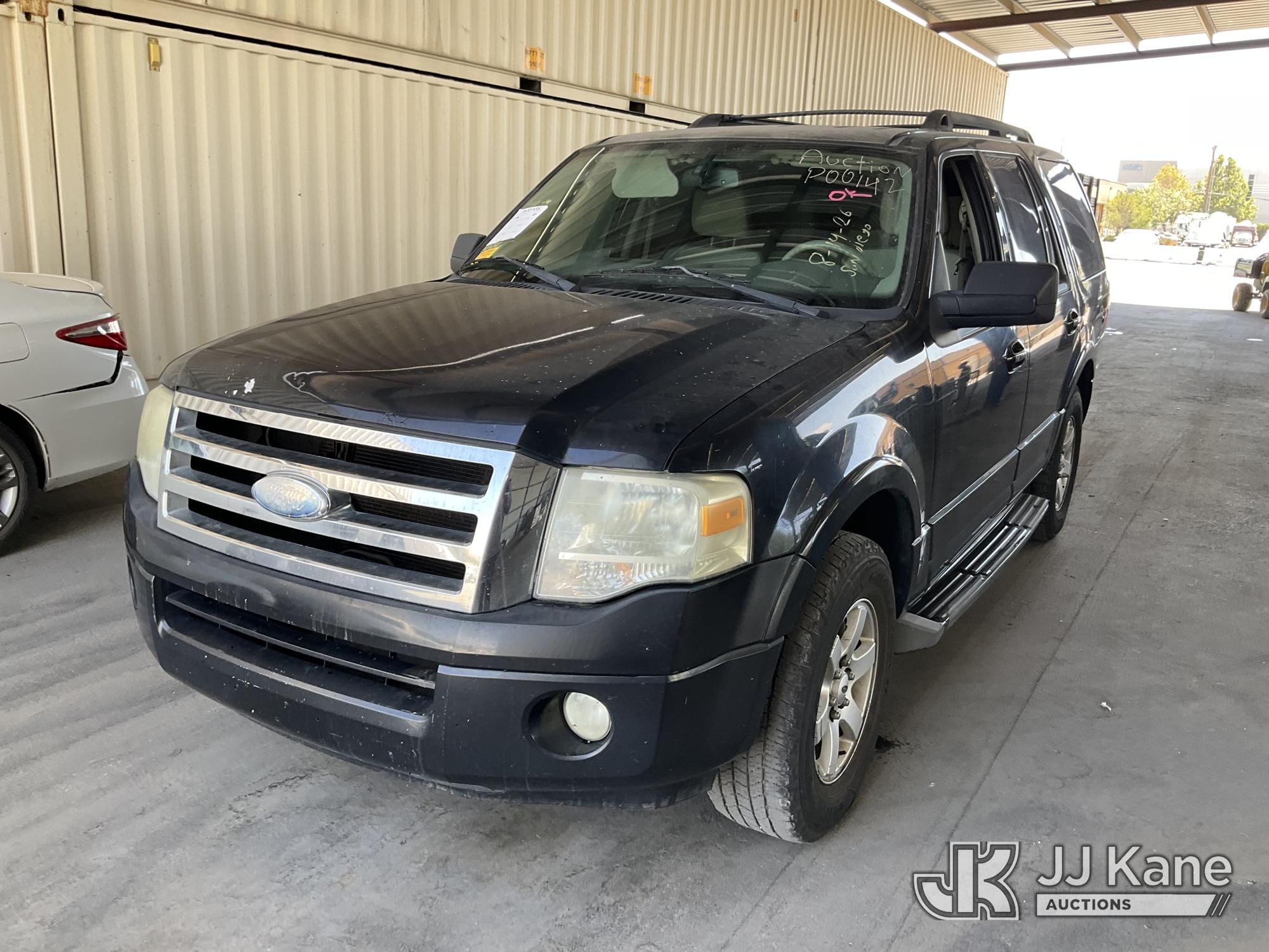 Photo of 2010 Ford Expedition