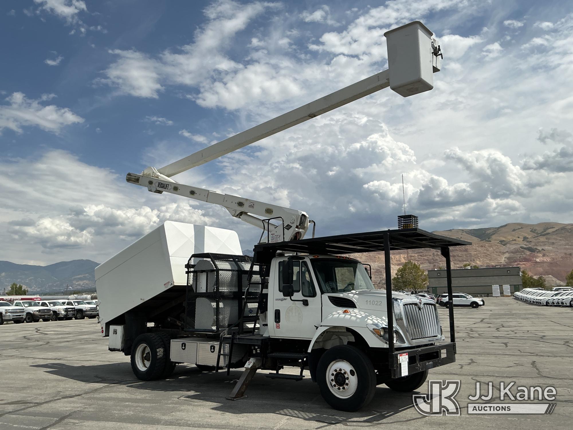 2014 International 7300 WORKSTAR
