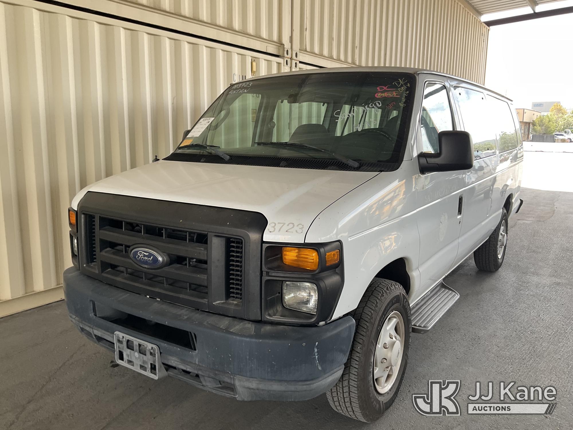 2008 Ford Econoline E-350 Extended Passenger Van