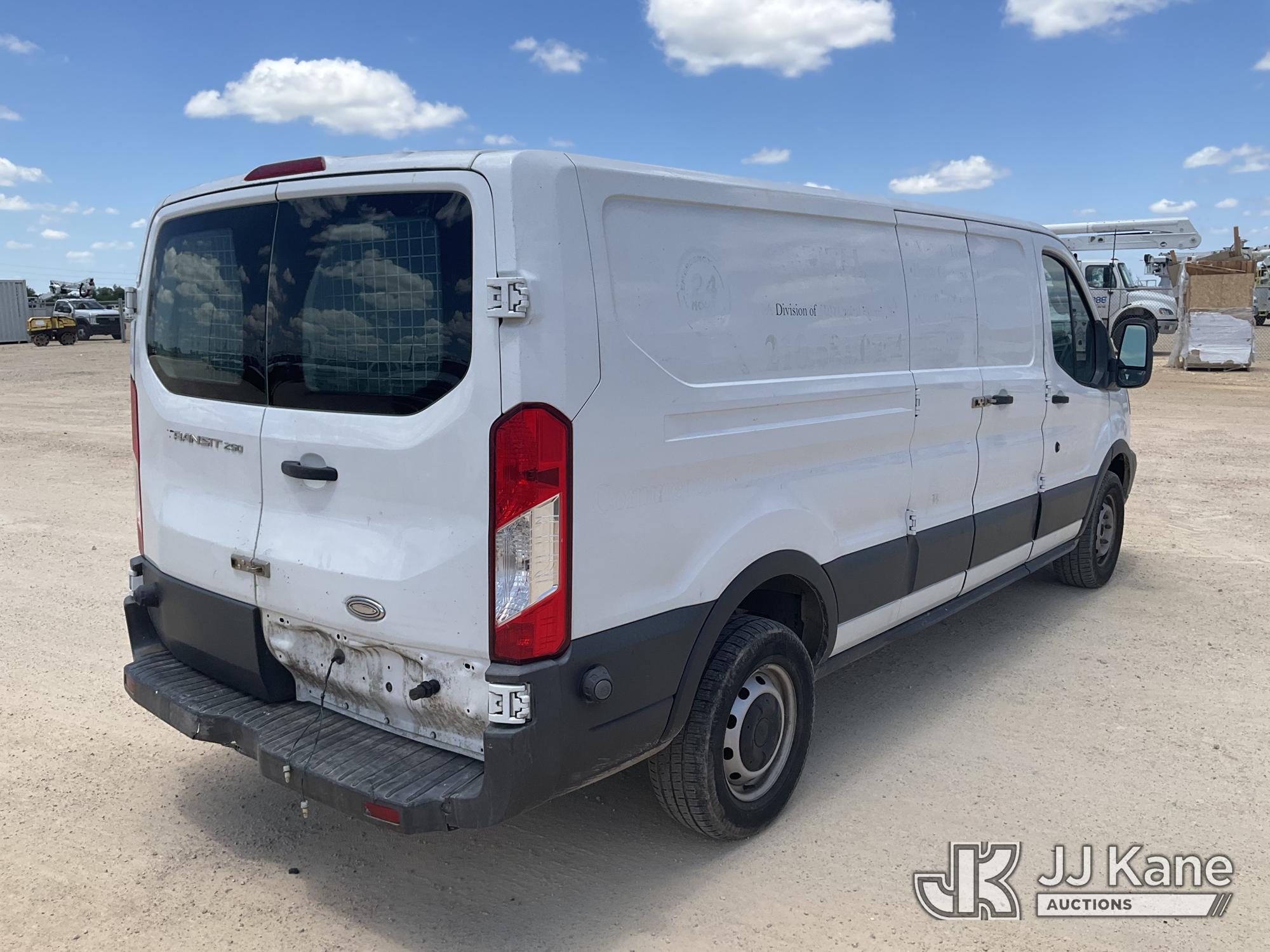 2015 Ford TRANSIT
