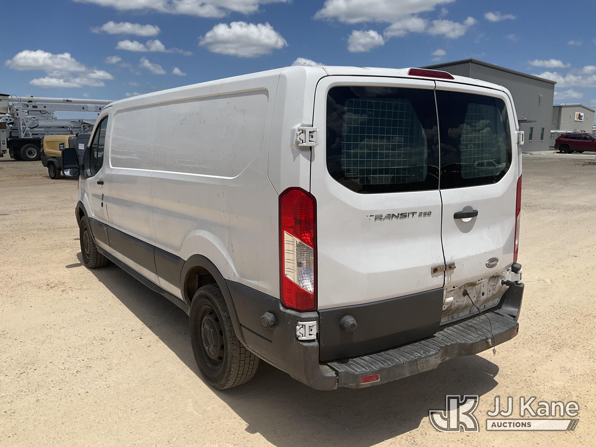 2015 Ford TRANSIT