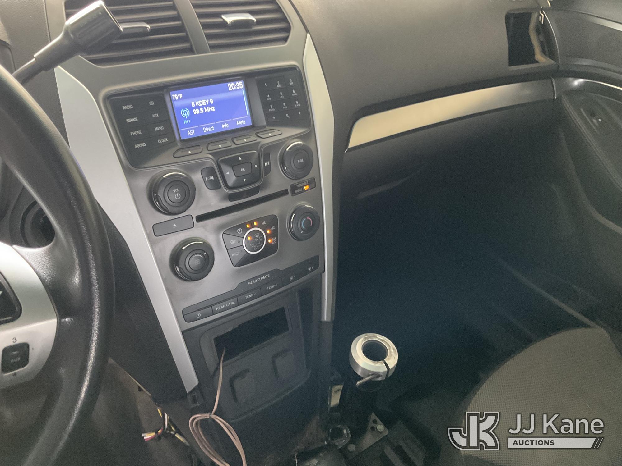 2015 Ford Explorer