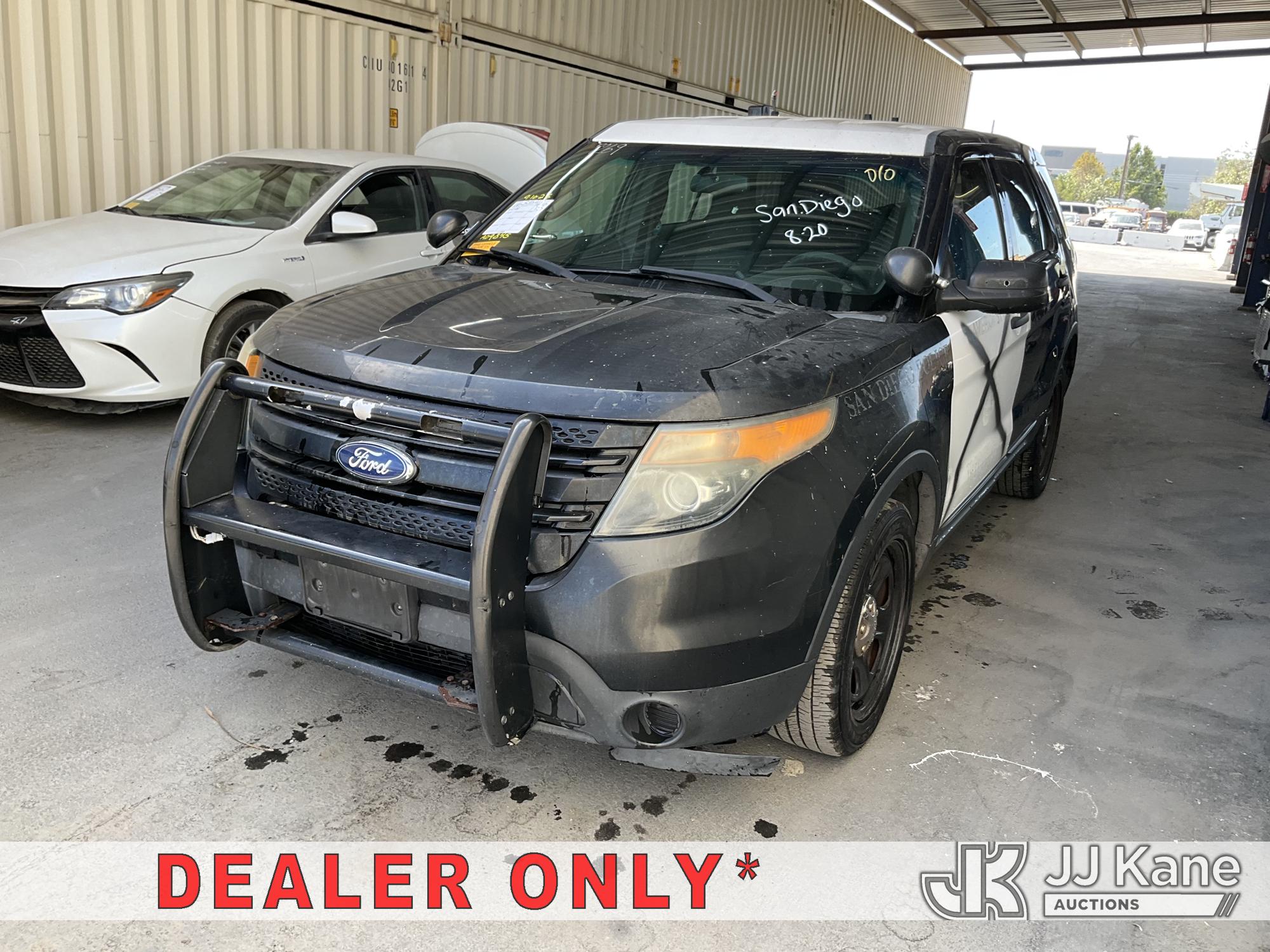 2015 Ford Explorer Police 4-Door Sport Utility Vehicle