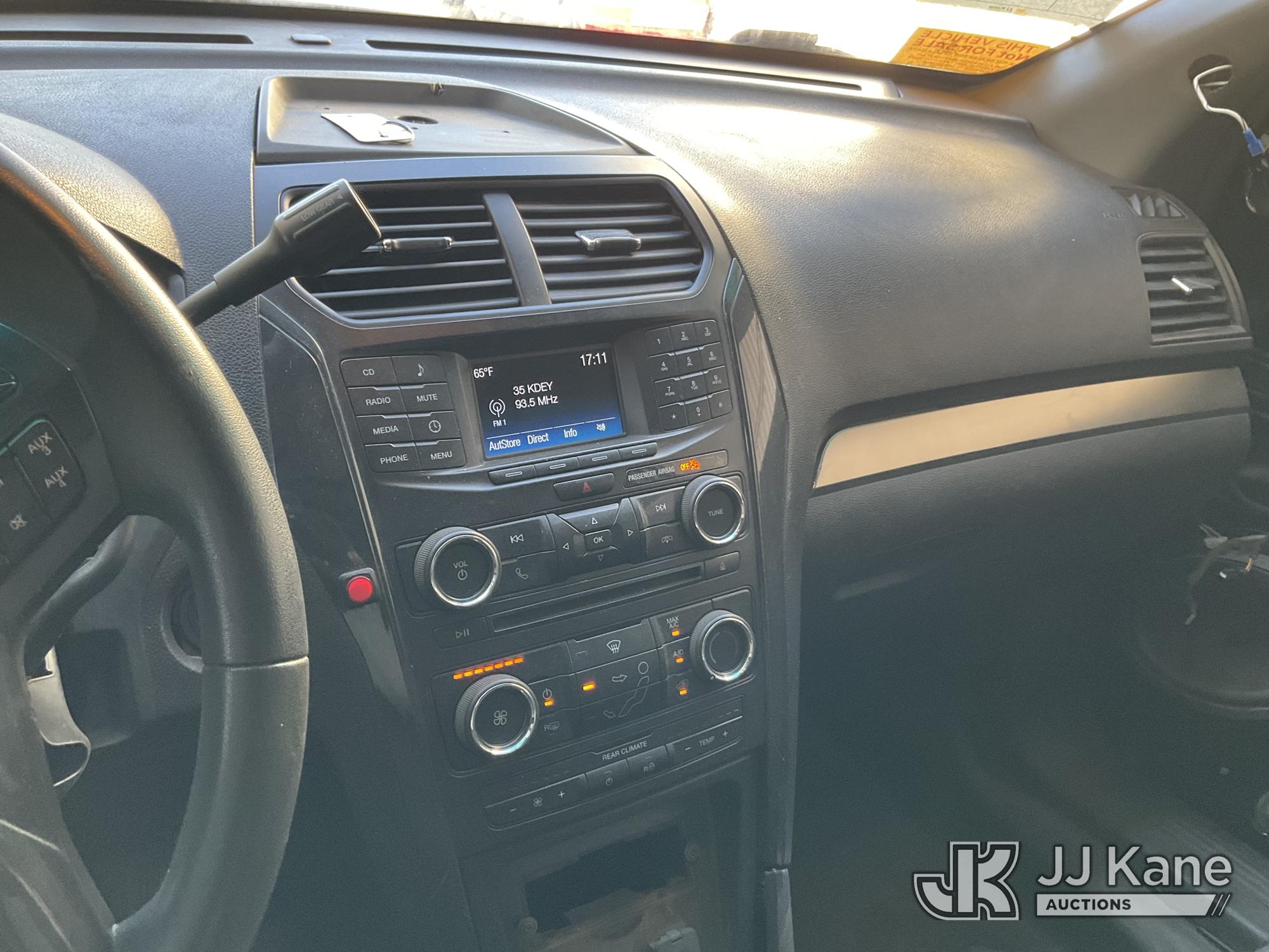 2016 Ford Explorer