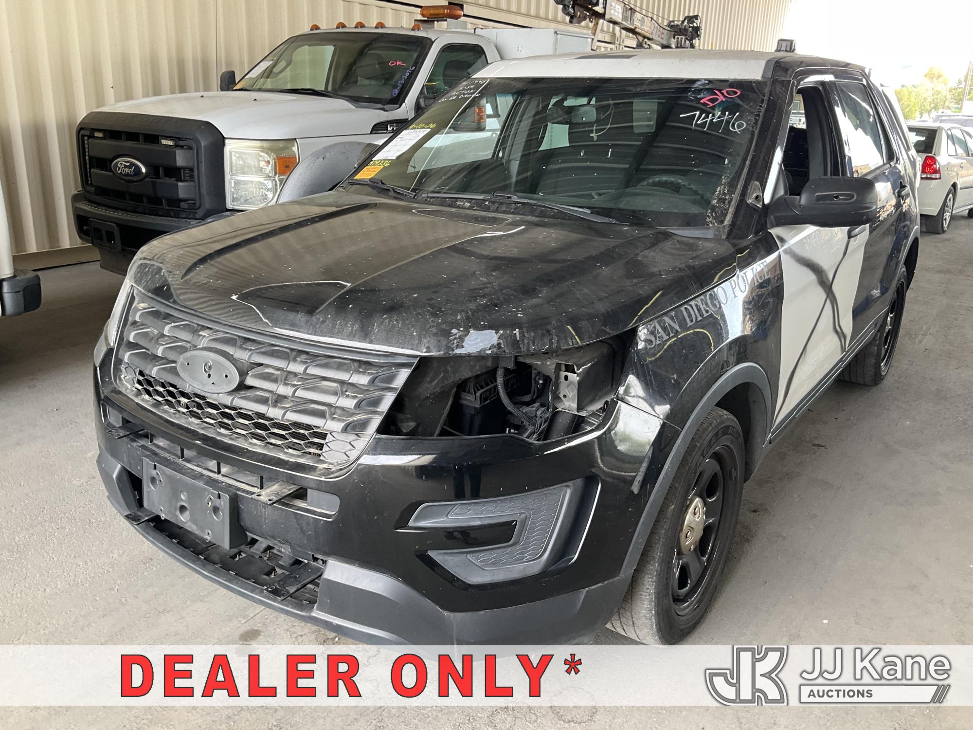 2017 Ford Explorer Police 4-Door Sport Utility Vehicle