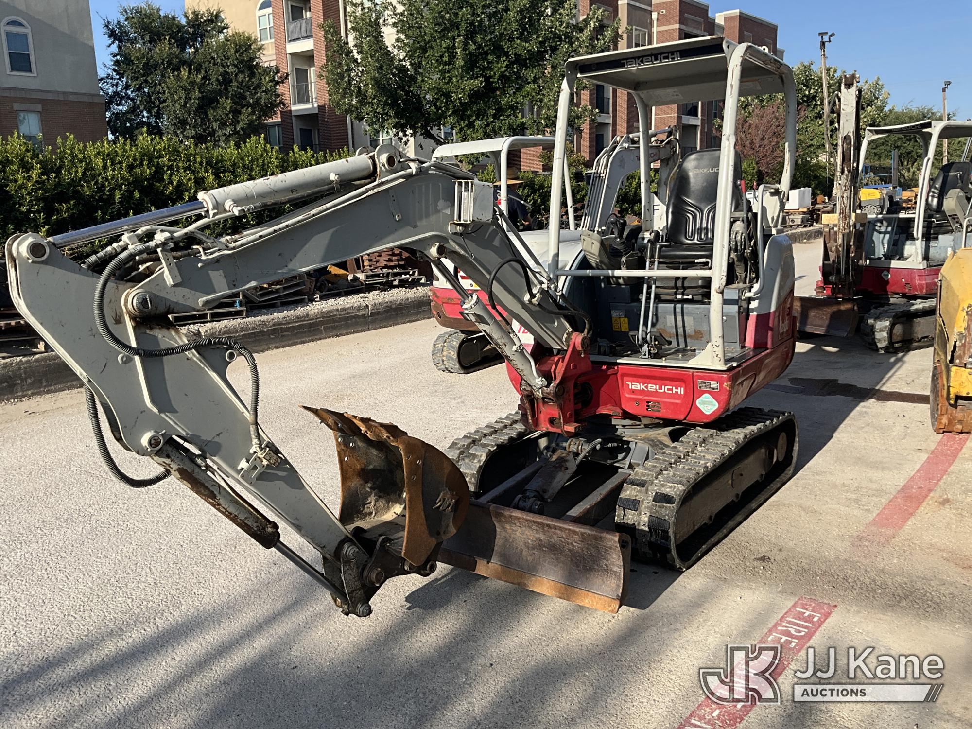 Photo of 2015 Takeuchi TB230