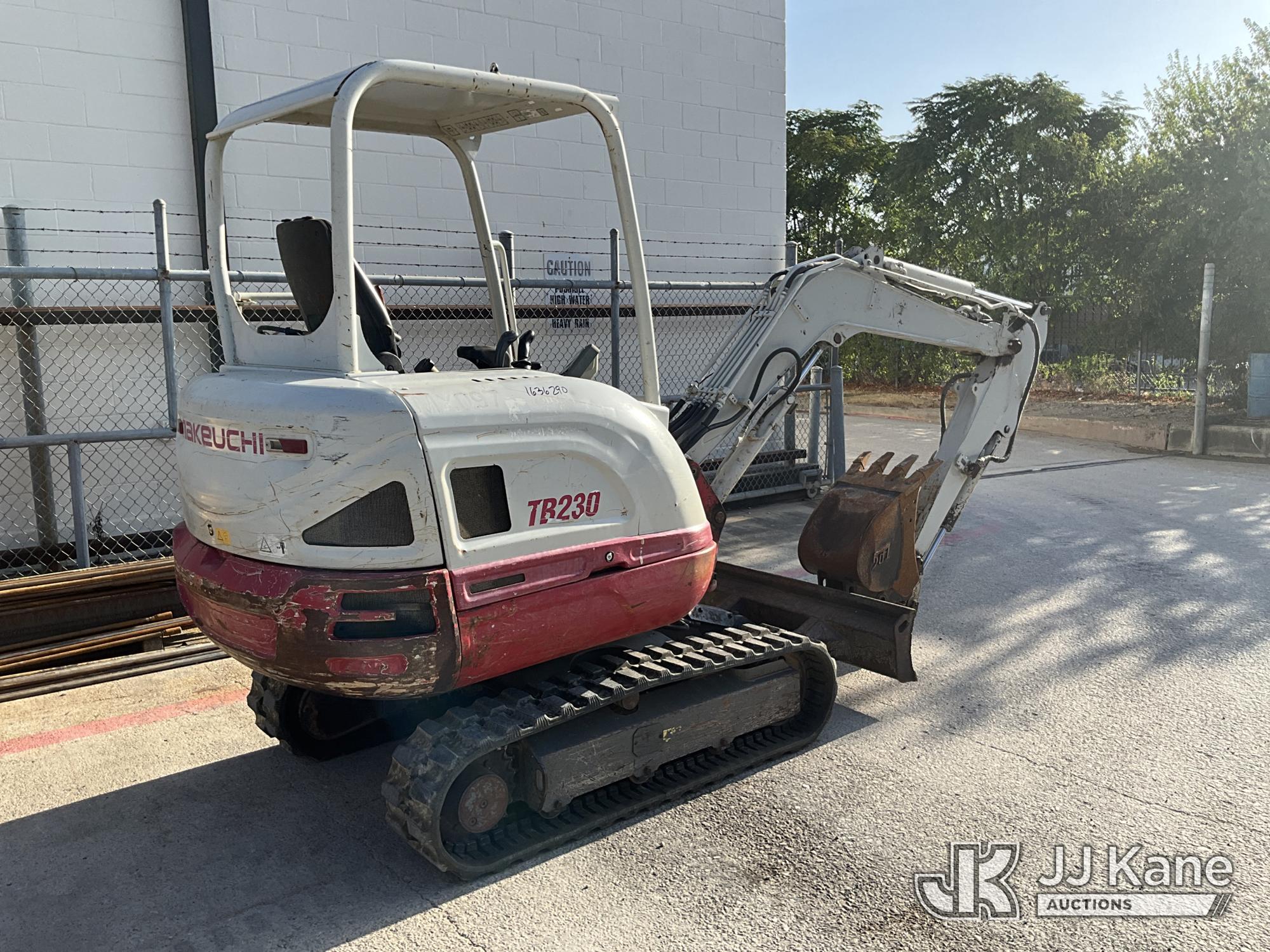 2015 Takeuchi TB230