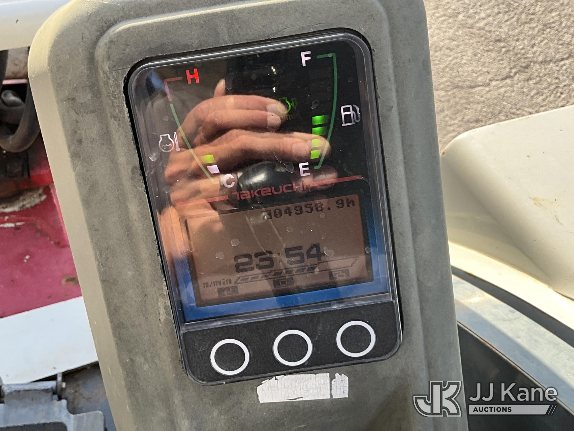 2015 Takeuchi TB230